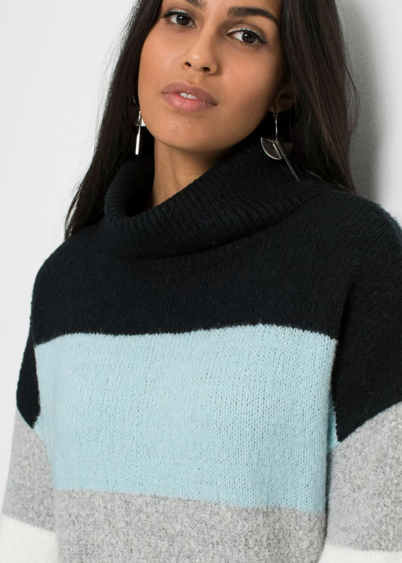 bonprix bonprix Jersey largo Negro-azul niebla de rayas Online