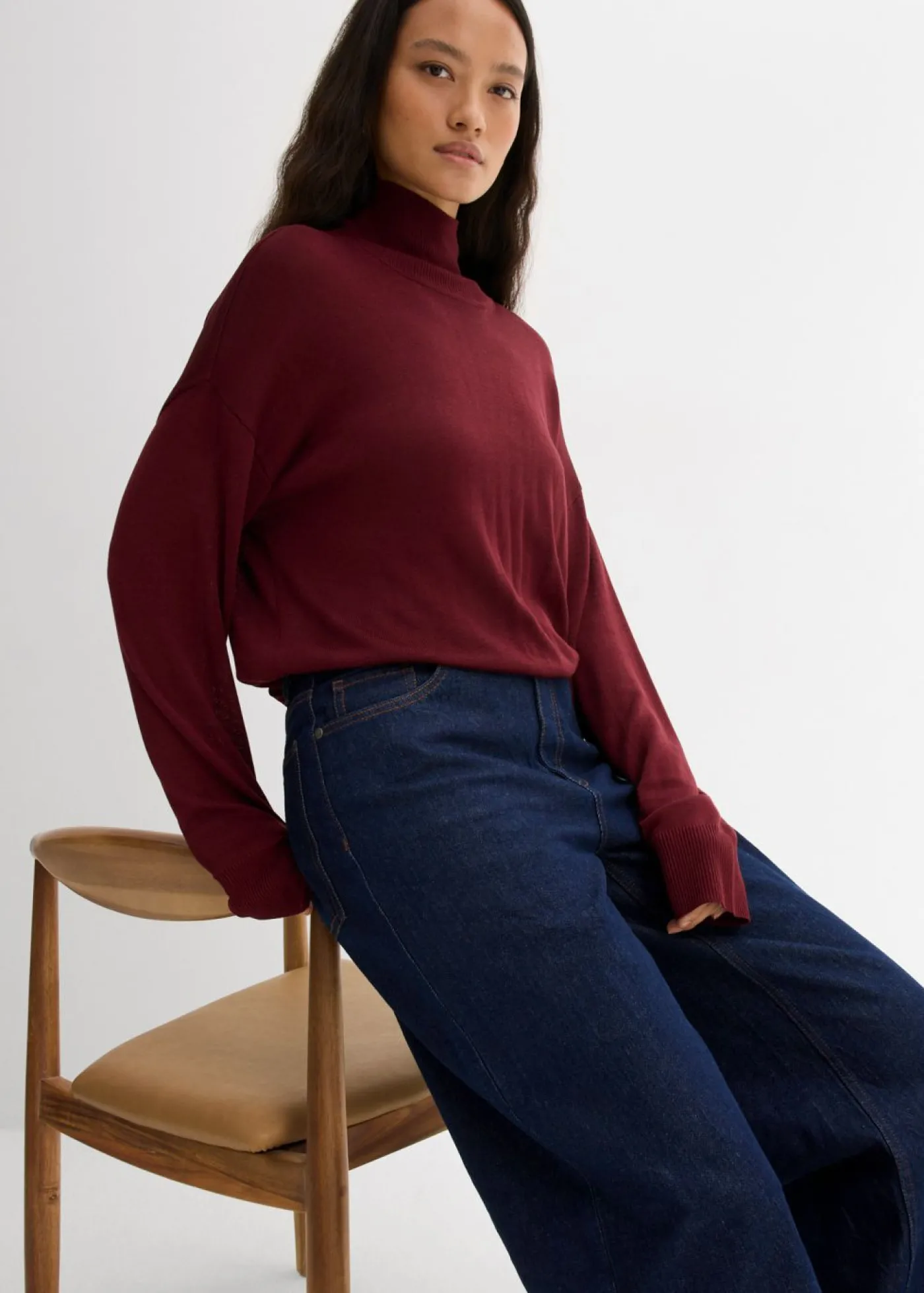 bonprix bonprix Jersey ligero de punto fino con cuello alto ancho, en mezcla de viscosa rojo avellana Sale