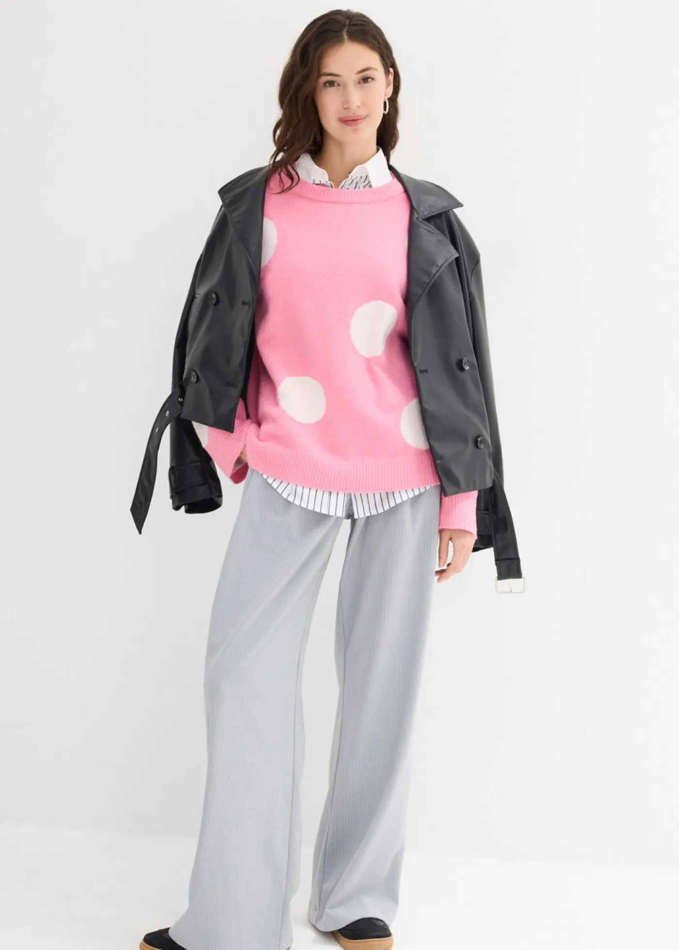 bonprix bonprix Jersey oversize rosa brillante con lunares blancos Outlet