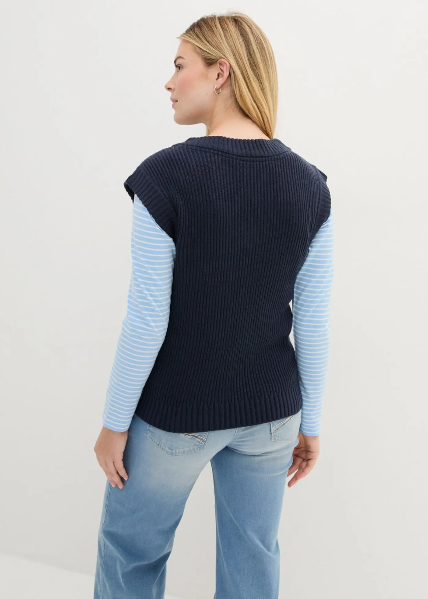 bonprix bonprix Jersey sin mangas Azul marino Best