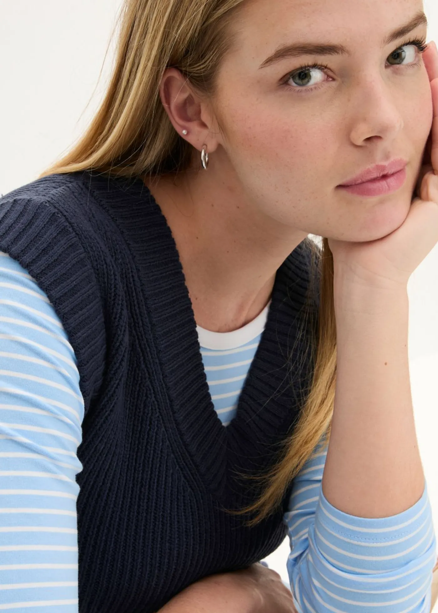 bonprix bonprix Jersey sin mangas Azul marino Best