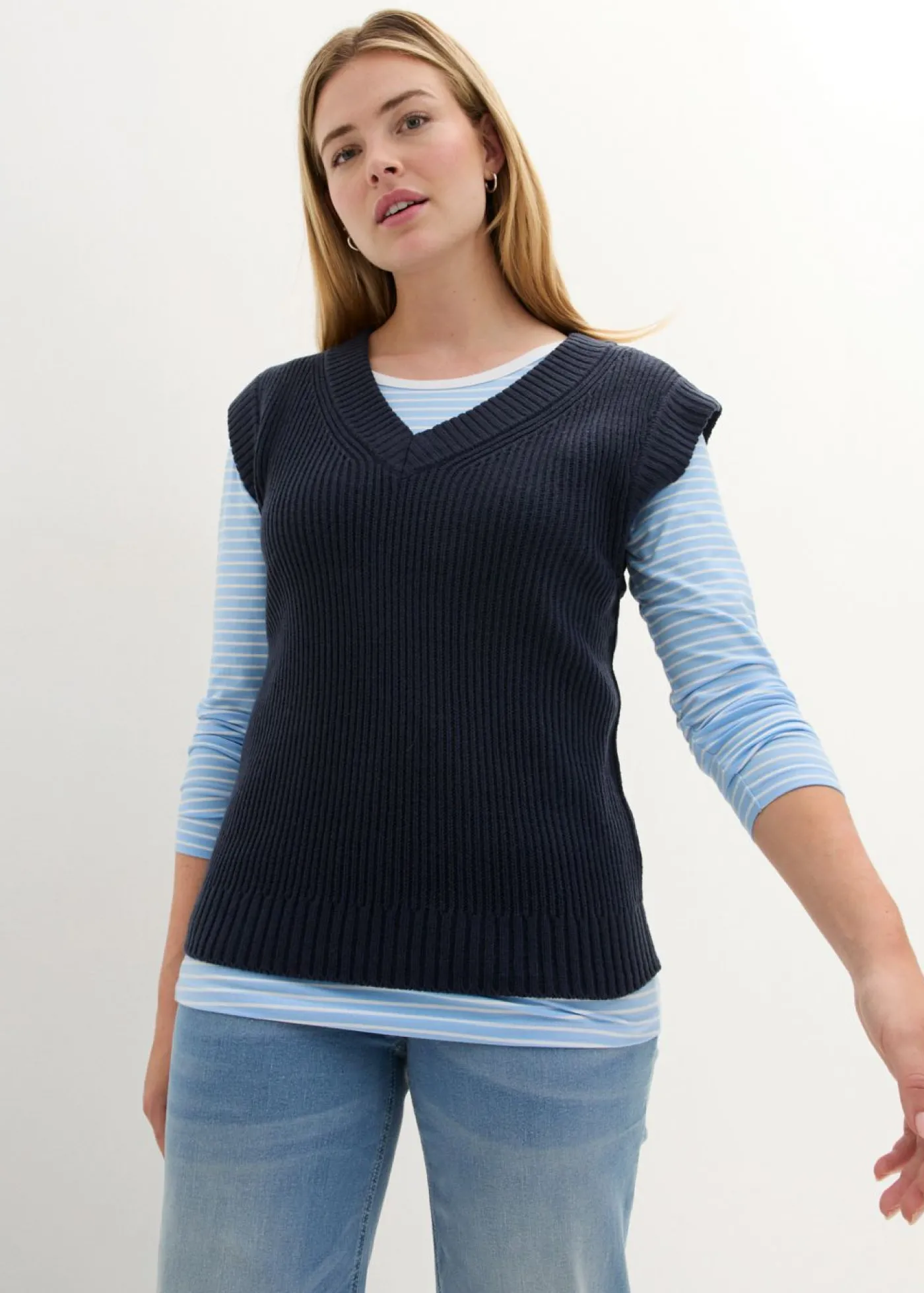 bonprix bonprix Jersey sin mangas Azul marino Best