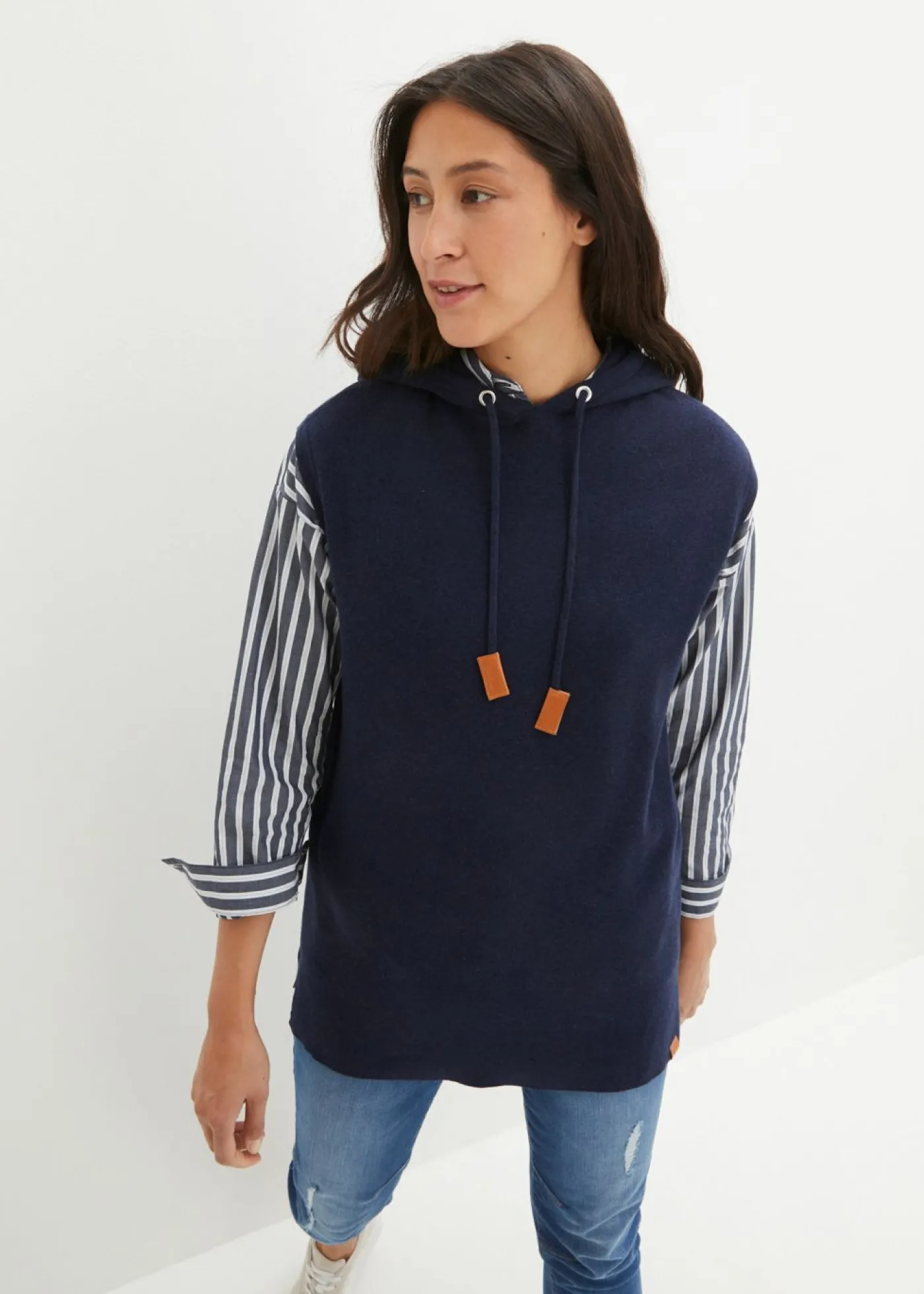 bonprix bonprix Jersey sin mangas con capucha Azul marino jaspeado Discount