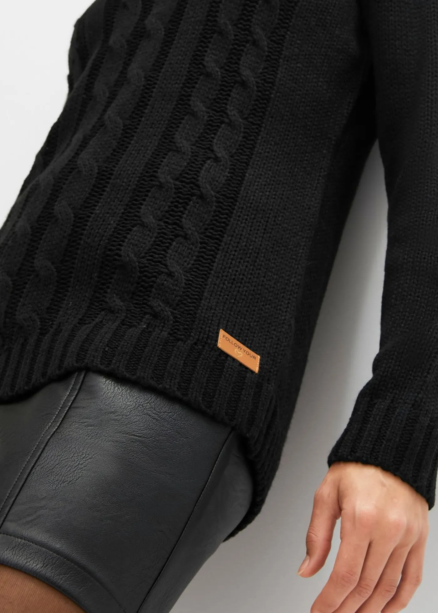 bonprix bonprix Jersey troyer con patrón trenzado Negro New