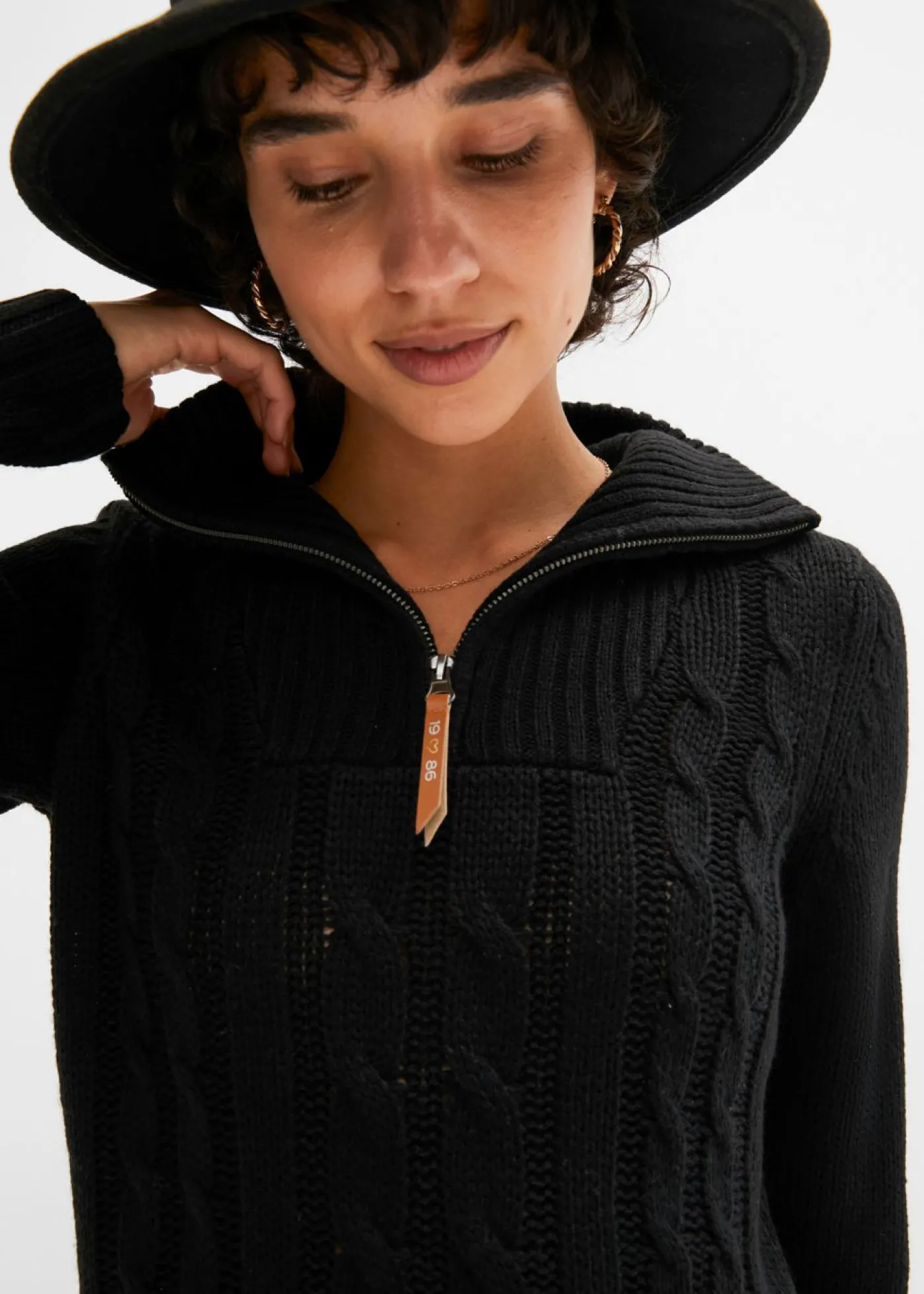 bonprix bonprix Jersey troyer con patrón trenzado Negro New