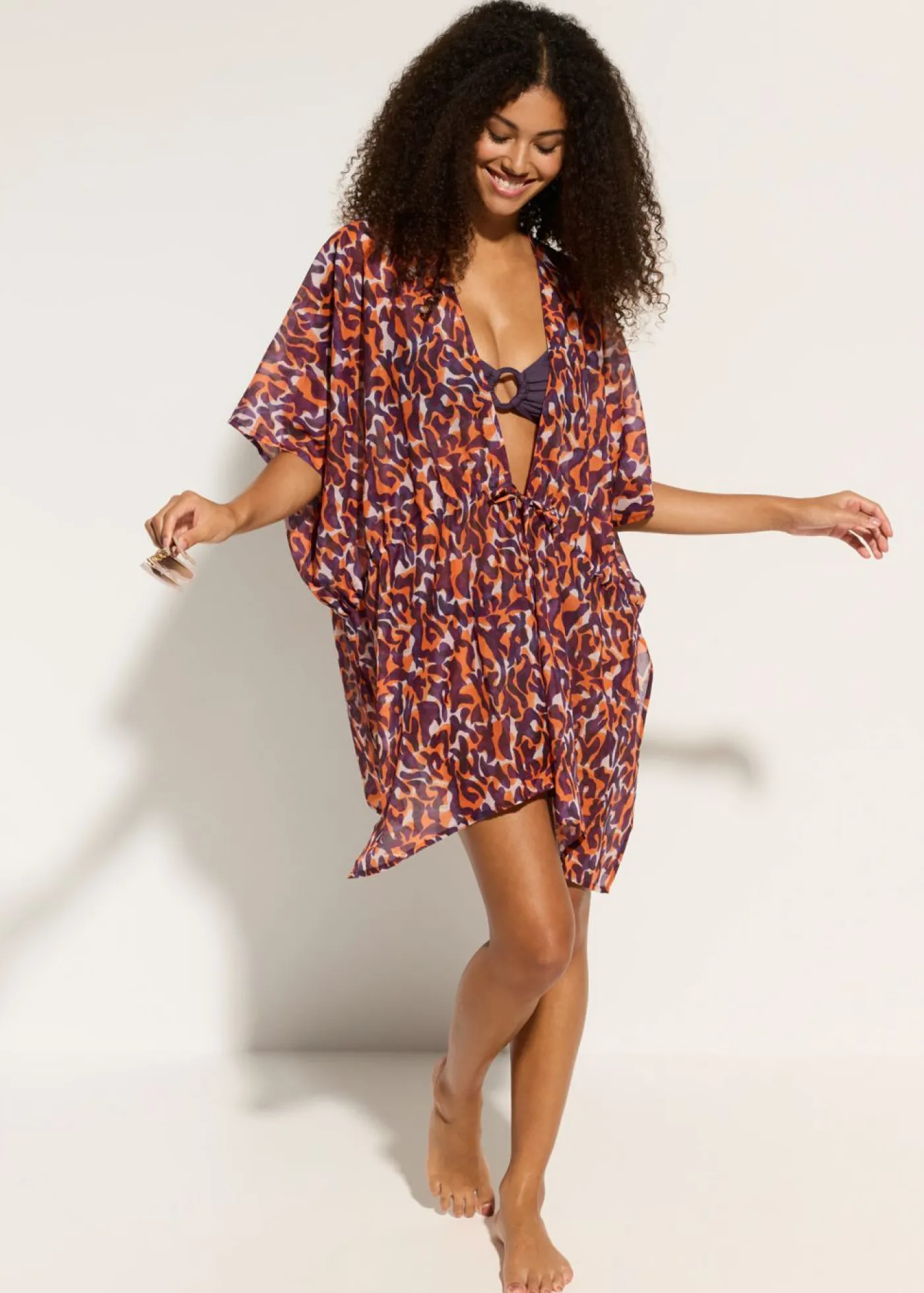 bonprix bonprix Kimono de playa con detalle de cordón estampado leo púrpura-marrón claro Discount
