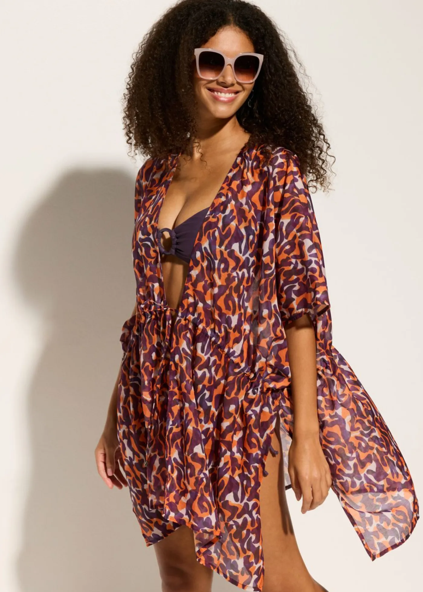 bonprix bonprix Kimono de playa con detalle de cordón estampado leo púrpura-marrón claro Discount