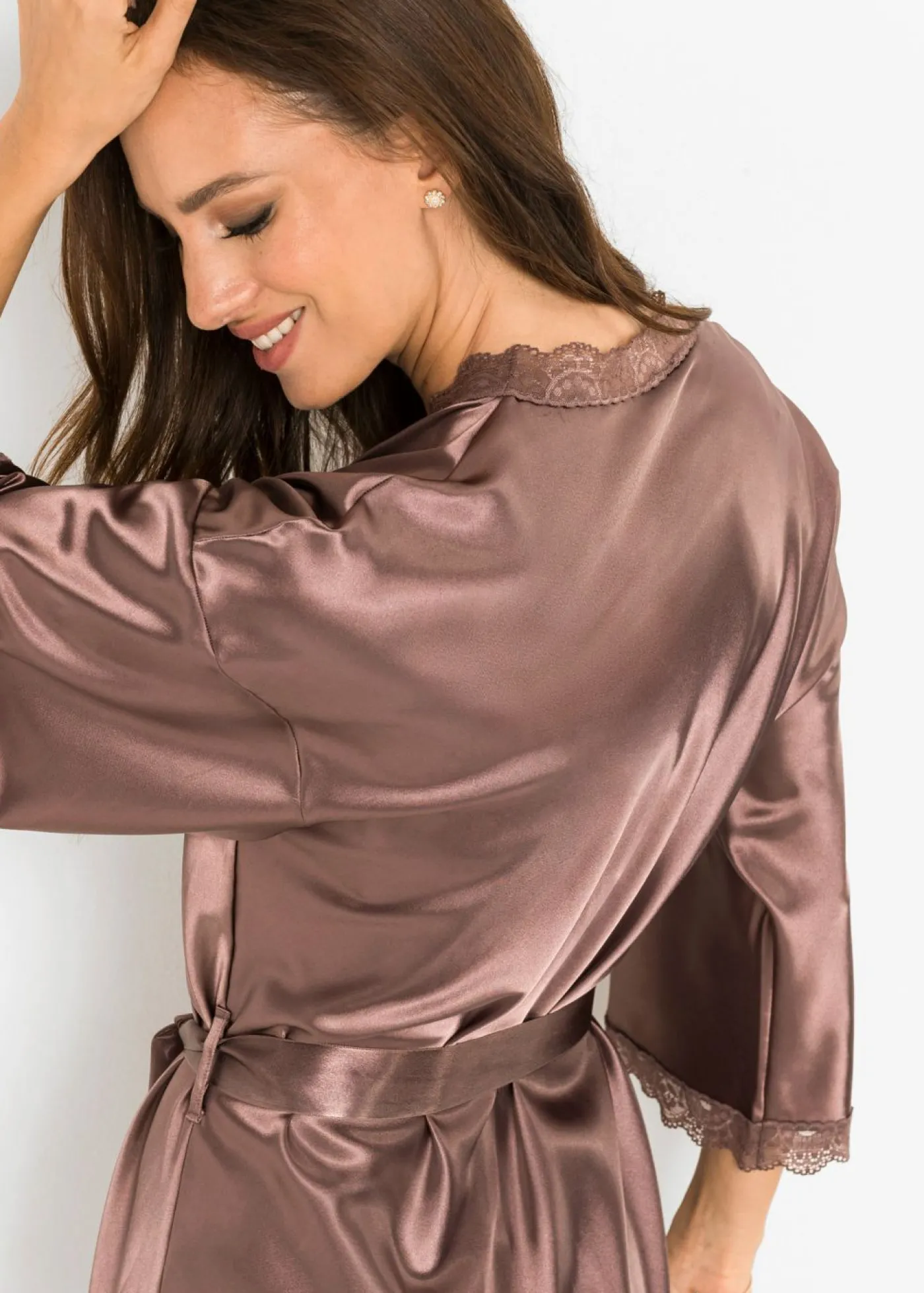bonprix VENUS Kimono de satén Marrón grisáceo Online