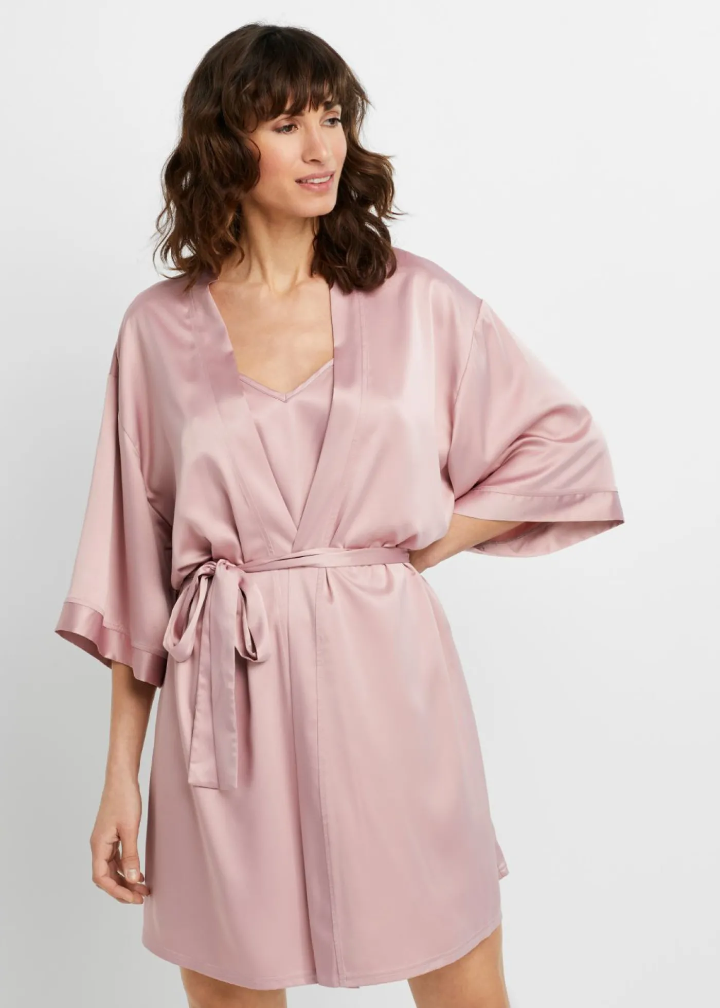bonprix bonprix Kimono y negligé (juego de bata de 2 piezas) Rosa palo Discount