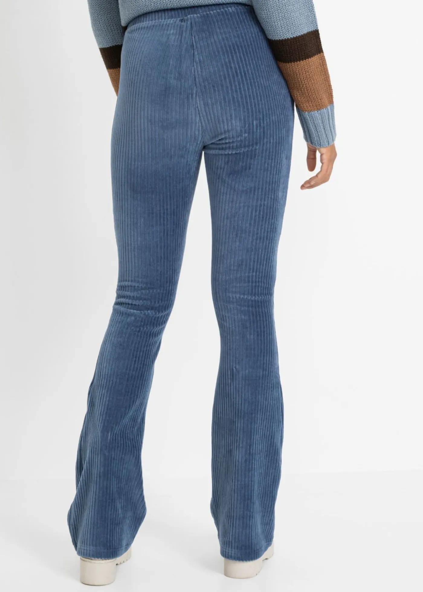 bonprix bonprix Leggings acampanados con aspecto de pana índigo Hot