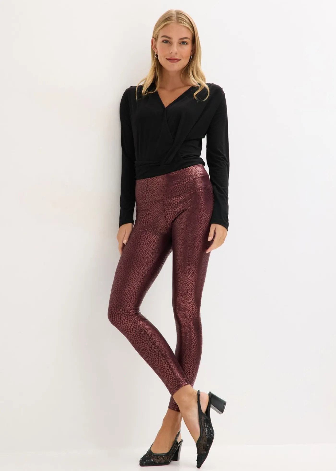 bonprix bonprix Leggings de piel sintética con alto brillo rojo burdeos Best