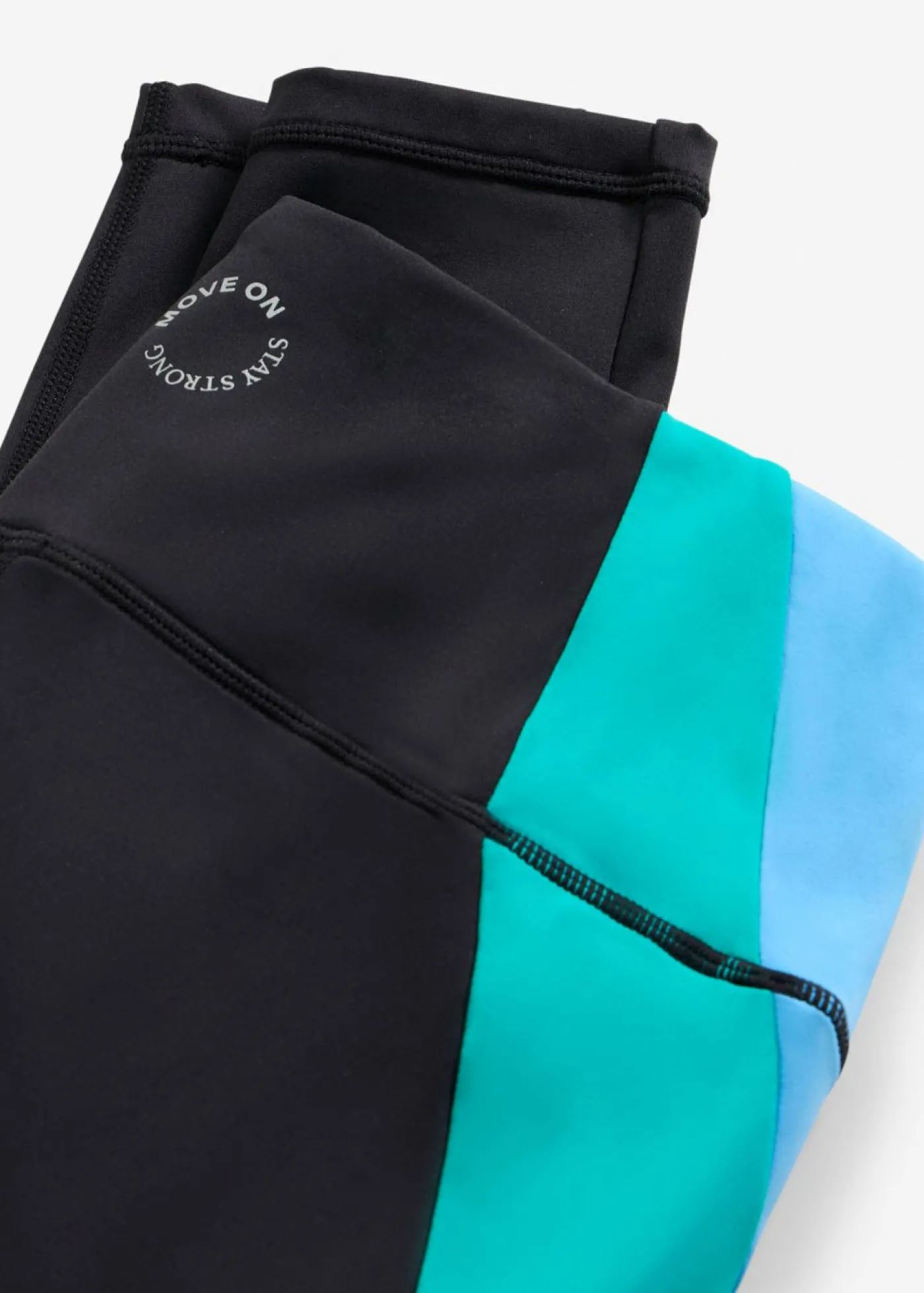 bonprix bonprix Leggings deportivos cómodos de material de secado rápido en colores en contraste negro-esmeralda-azul brillante Outlet