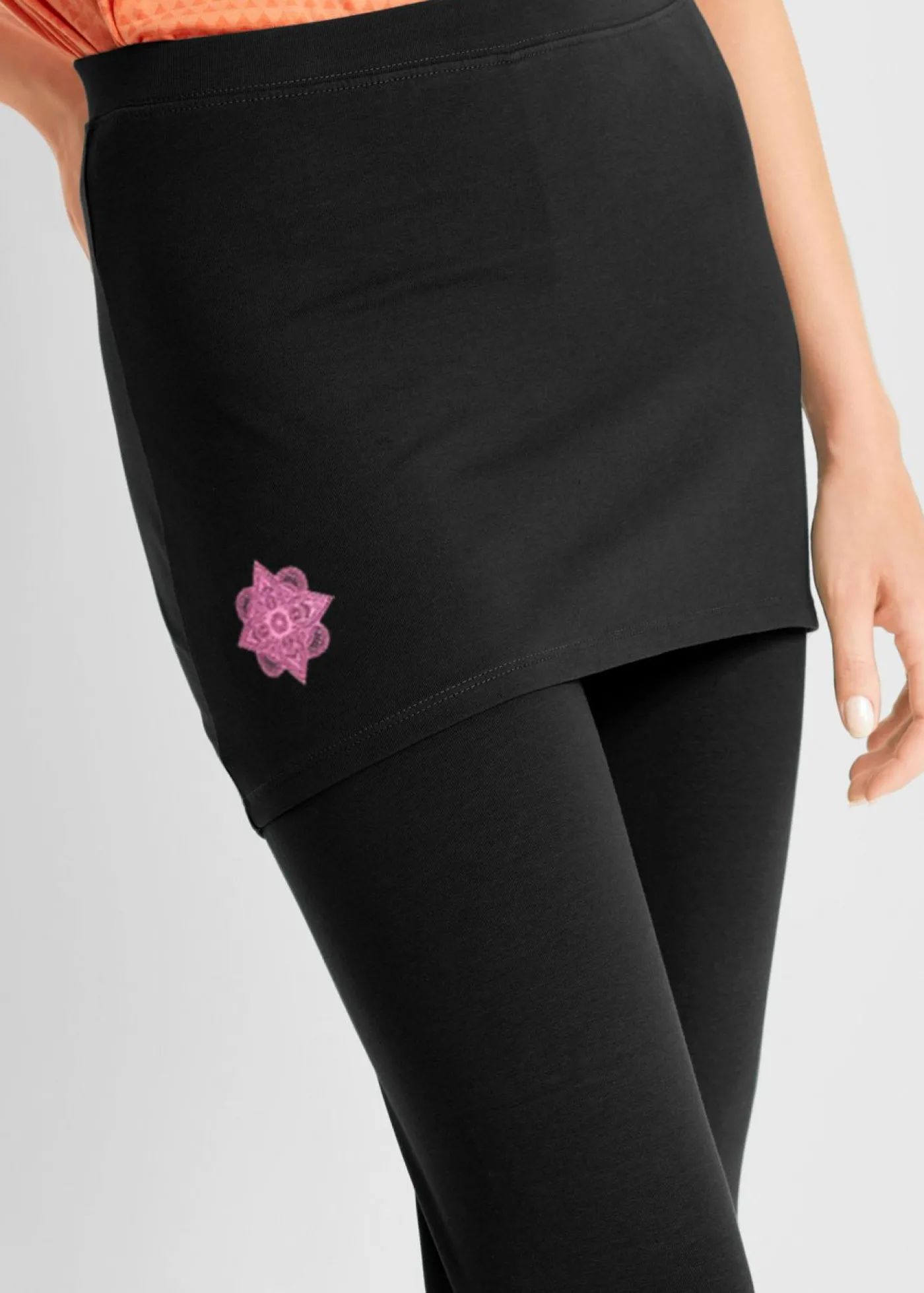 bonprix bonprix Leggings deportivos con falda, hasta el tobillo Negro con estampado gráfico Discount