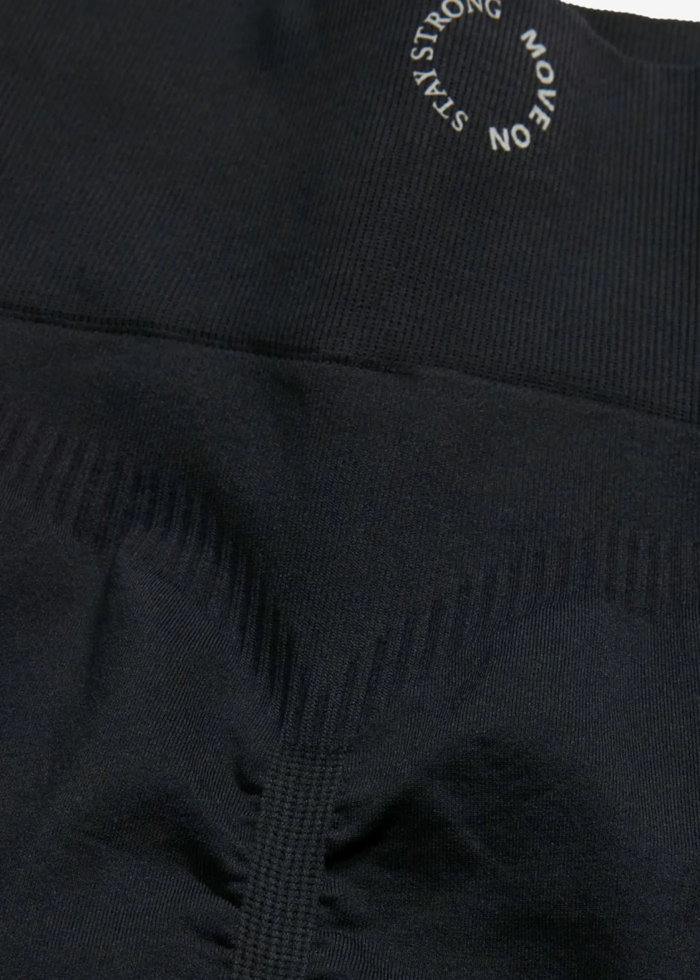 bonprix bonprix Leggings deportivos de material de secado rápido sin costuras con degradado cromático azul horizonte-azul faro-negro Clearance