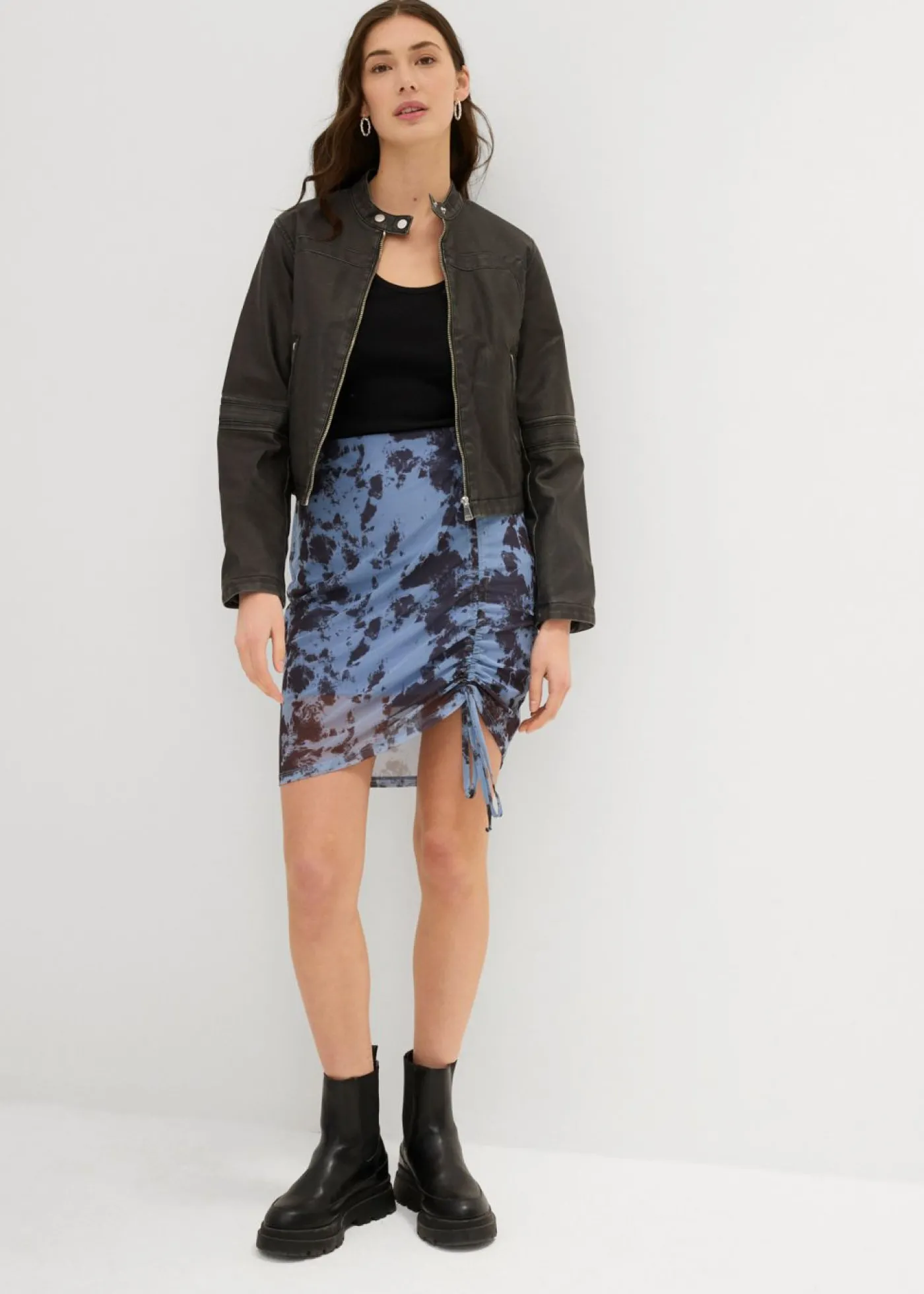 bonprix bonprix Minifalda de malla Azul estampado Online