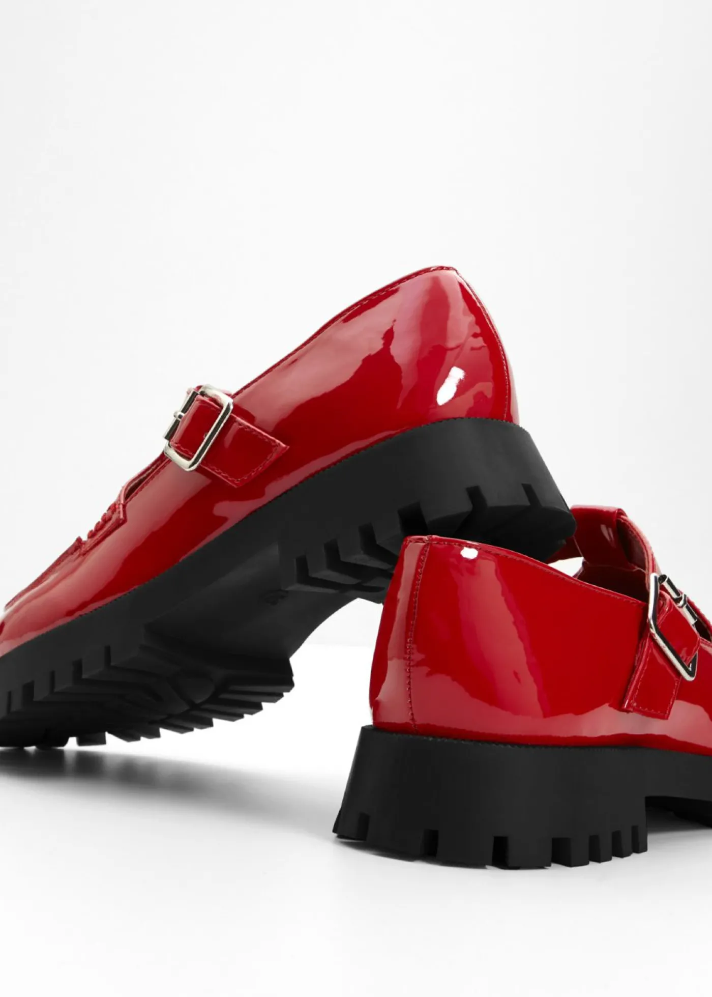bonprix bonprix Mocasín chunky con aberturas Rojo Sale