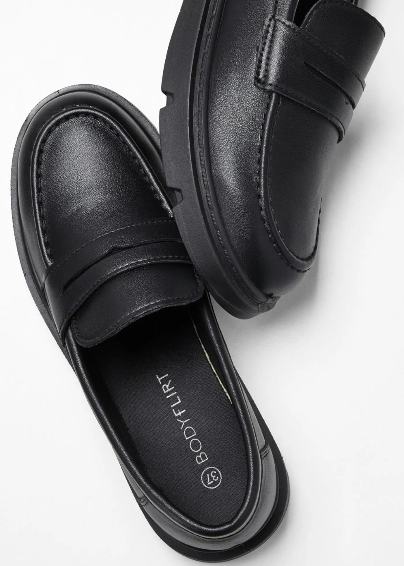 bonprix bonprix Mocasín chunky con suela ligera Negro Hot