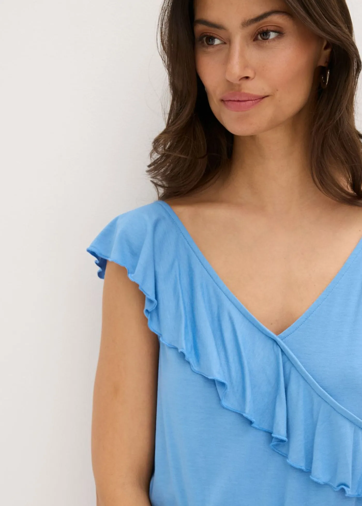 bonprix bonprix Mono de punto con volante azul provenzal Discount