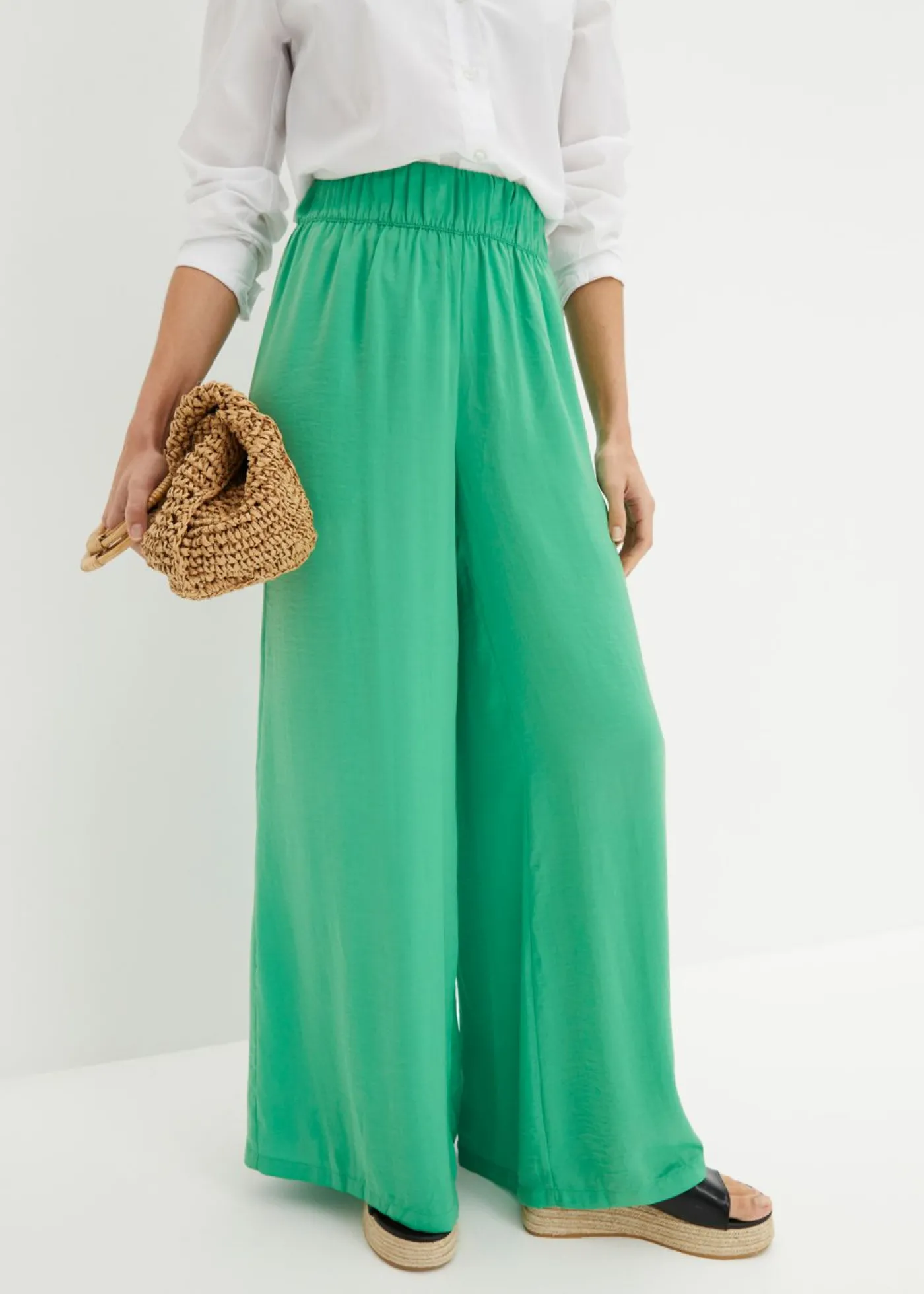 bonprix bonprix Pantalón Verde ópalo Hot