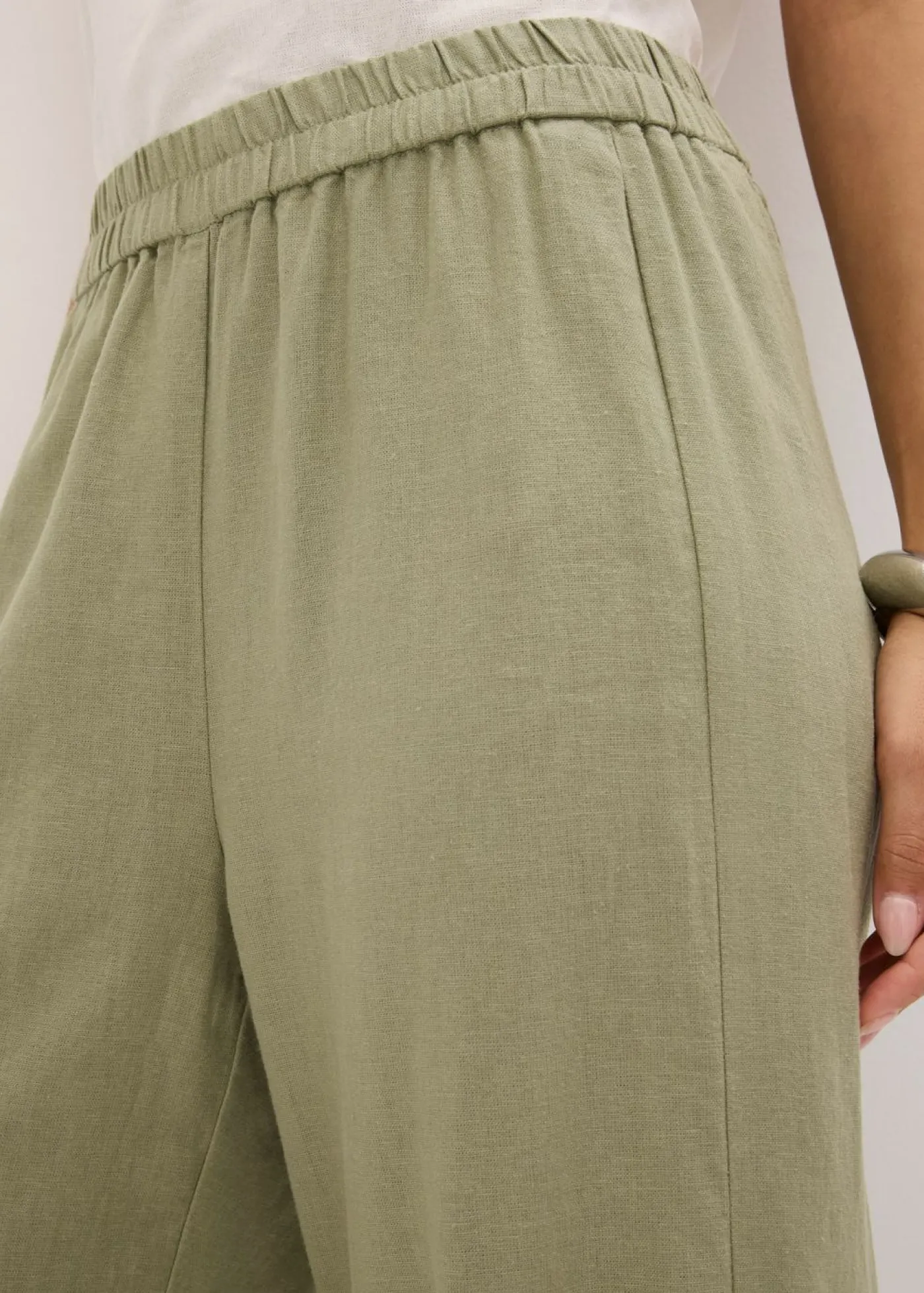bonprix bonprix Pantalón Oliva New