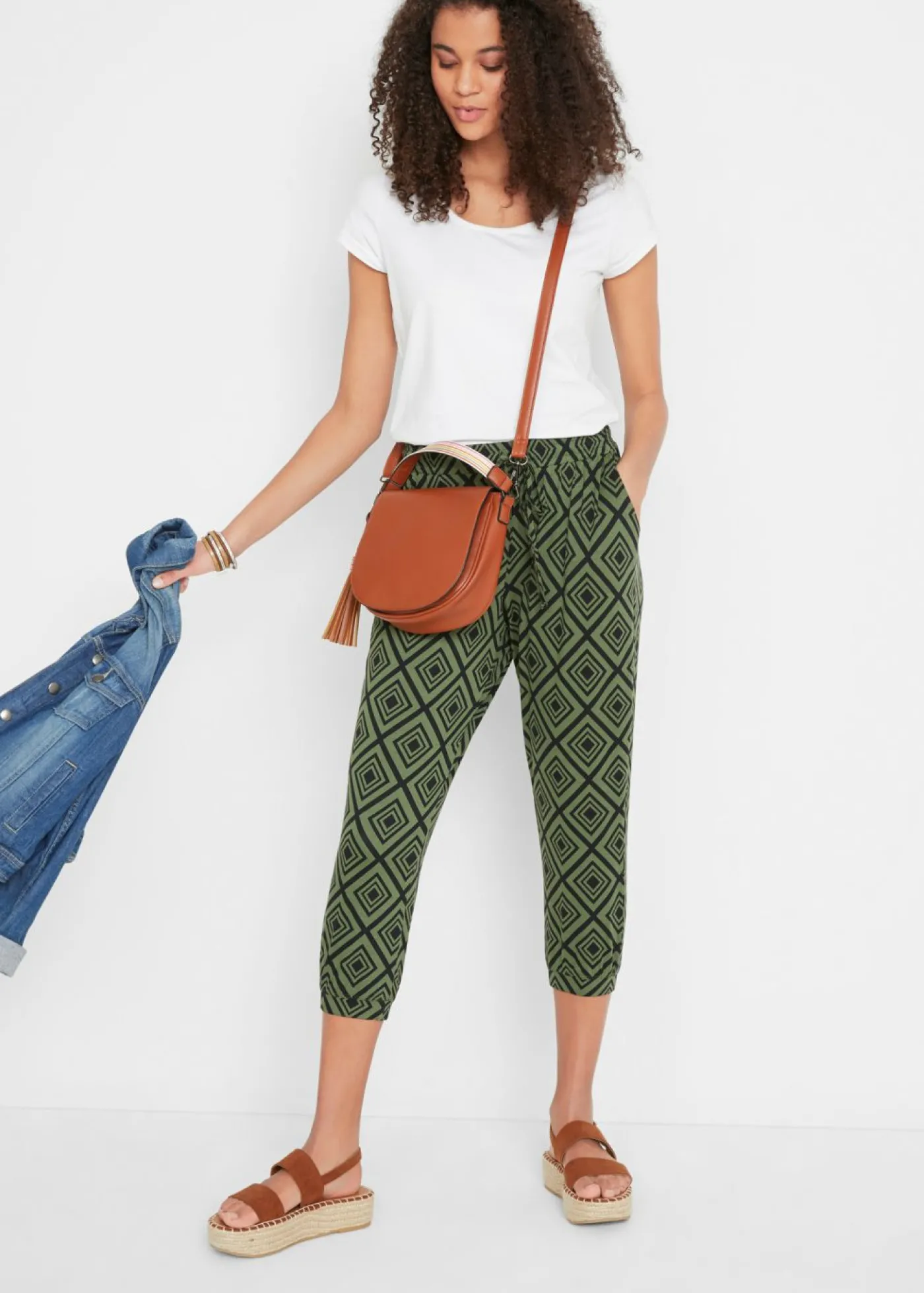 bonprix bonprix Pantalón 3/4 estampado musgo Best