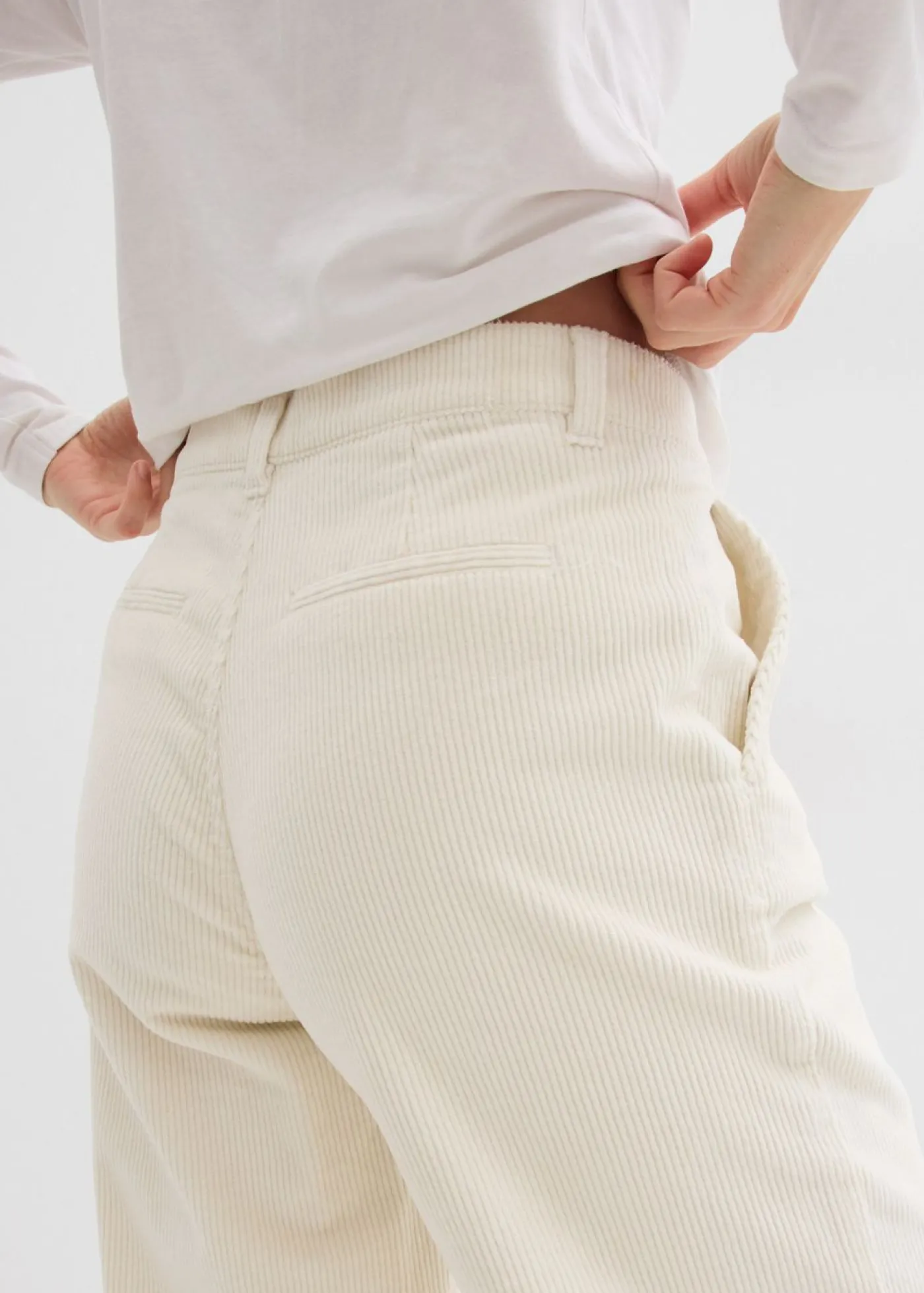 bonprix bonprix Pantalón ancho de pana blanco perla Hot