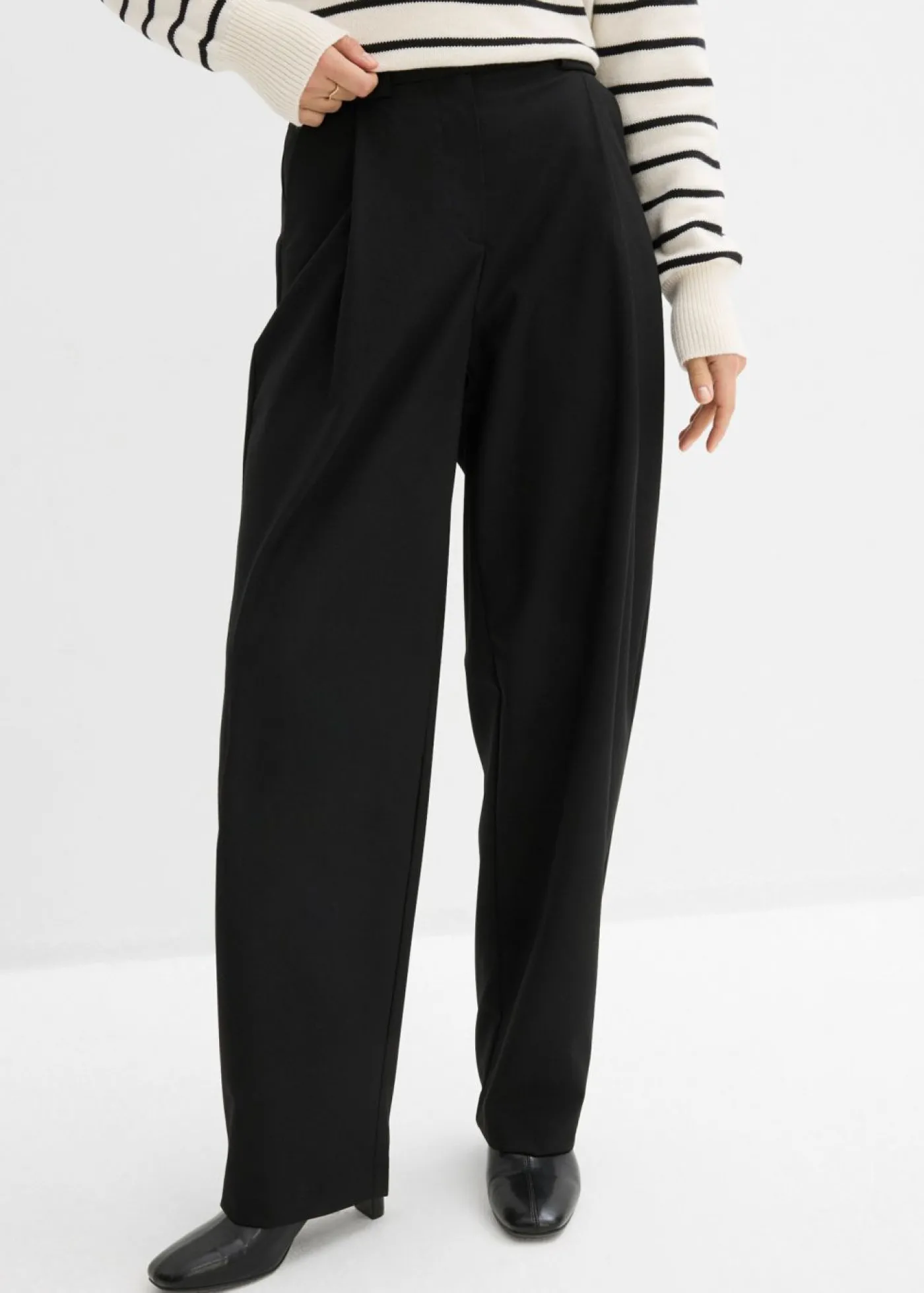 bonprix bonprix Pantalón barrel con cintura alta Negro Clearance