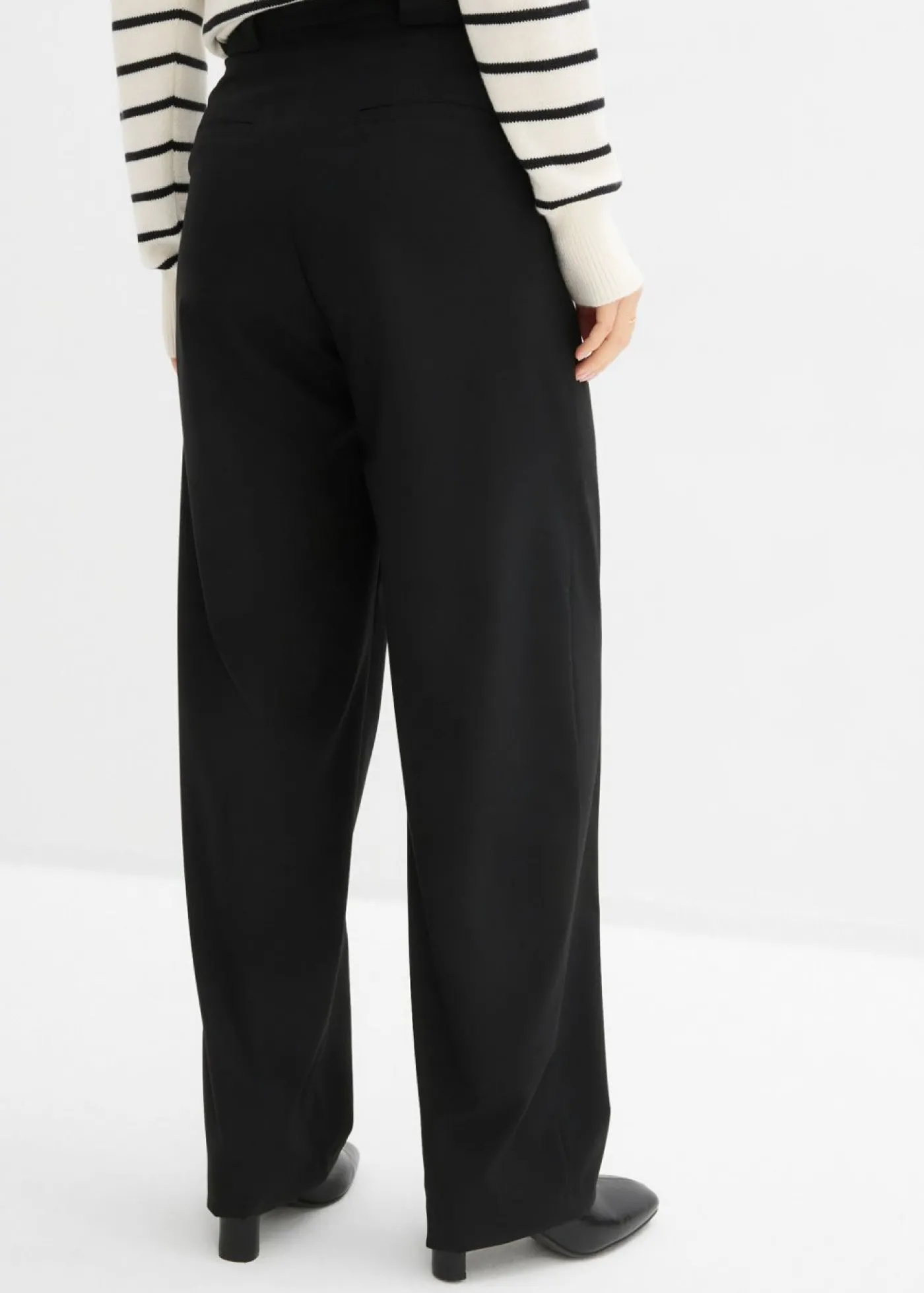 bonprix bonprix Pantalón barrel con cintura alta Negro Clearance