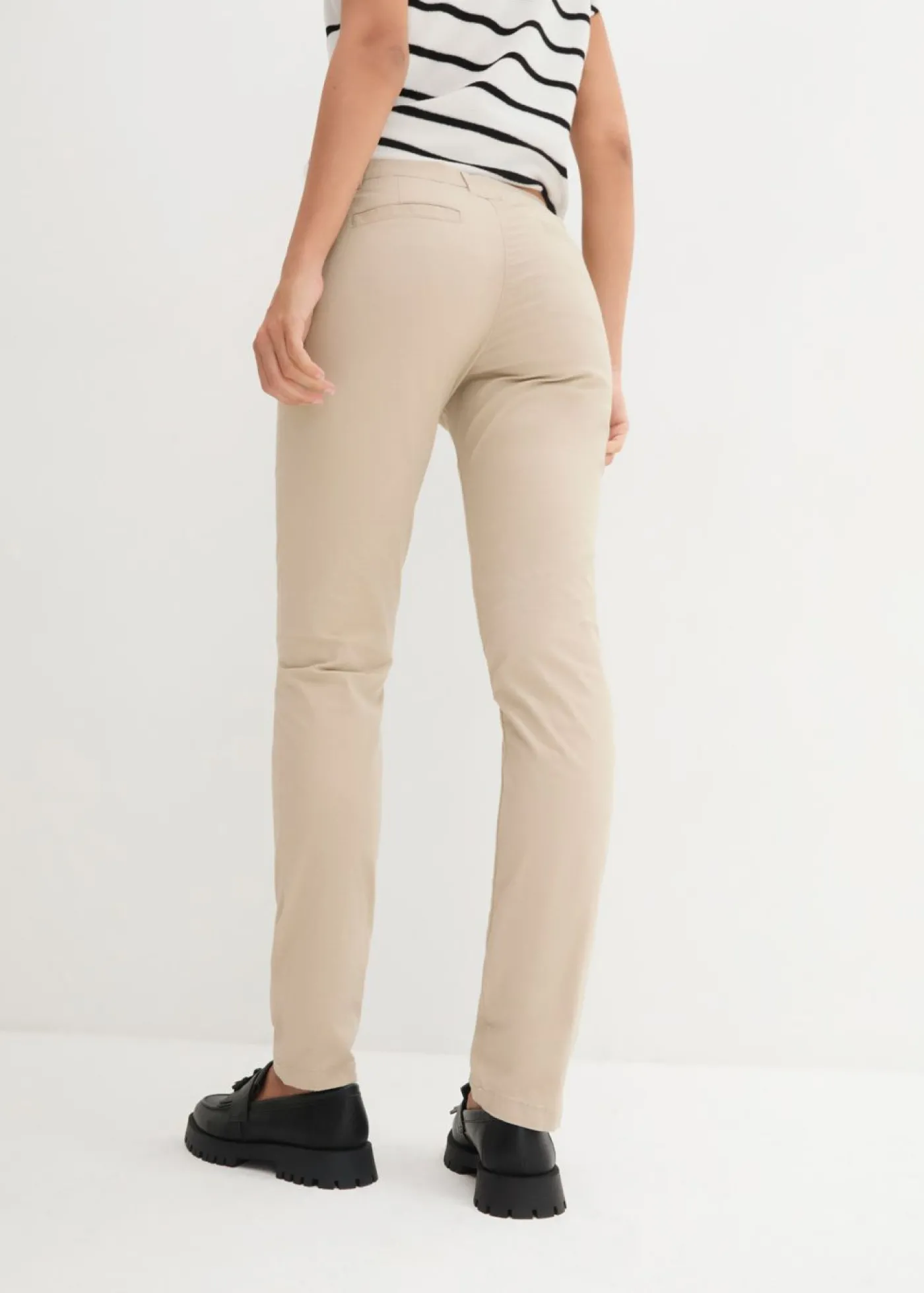 bonprix bonprix Pantalón chino elástico Arena Best