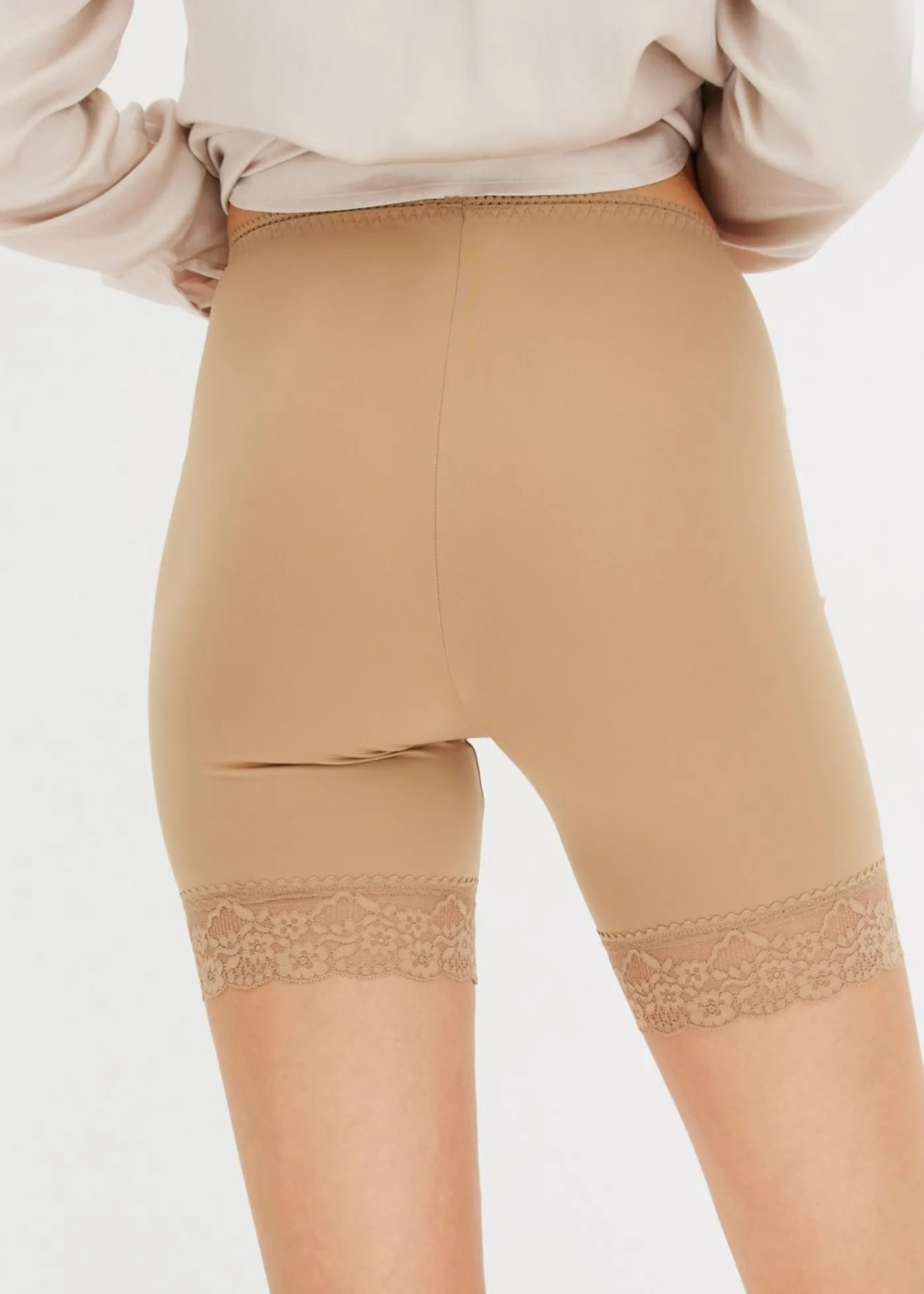 bonprix bonprix Pantalón ciclista antirrozaduras de material transpirable Beige oscuro Clearance