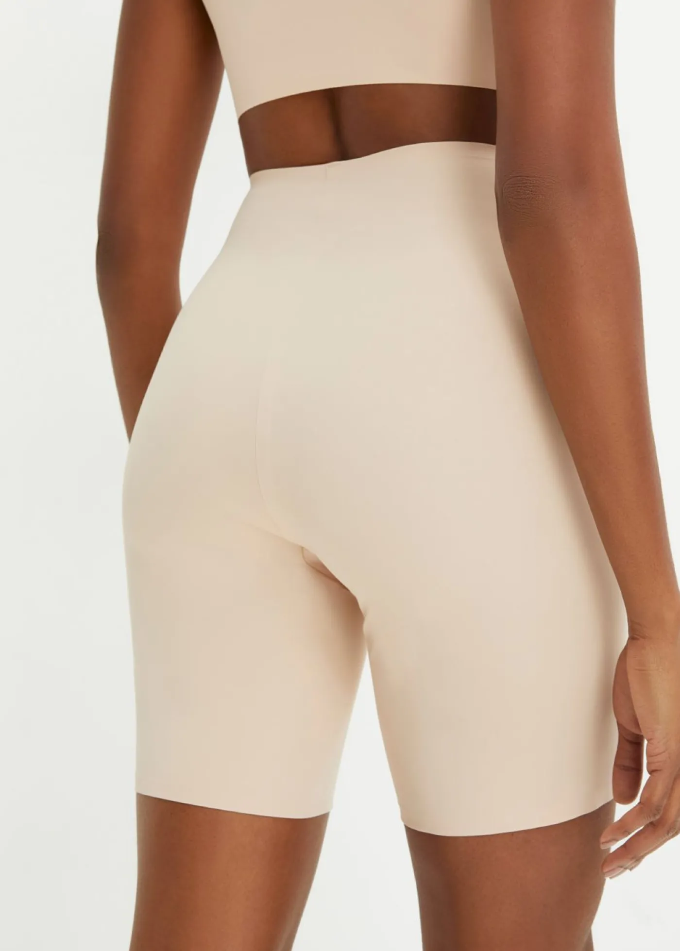 bonprix bonprix Pantalón ciclista Feel Comfort con corte láser Beige mate Outlet