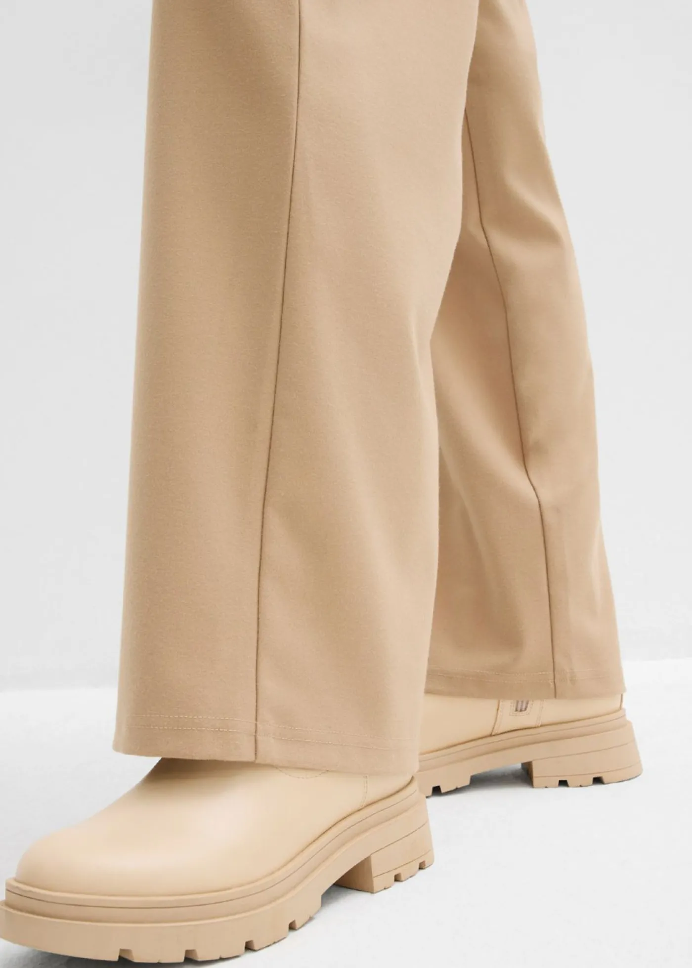 bonprix bonprix Pantalón con aspecto de lana y cinturilla cómoda Caqui claro Sale