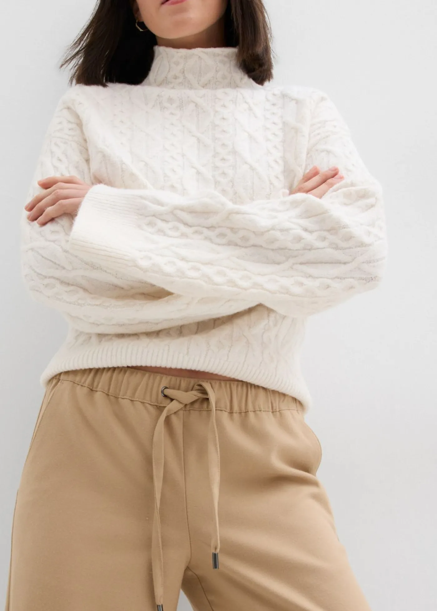 bonprix bonprix Pantalón con aspecto de lana y cinturilla cómoda Caqui claro Sale