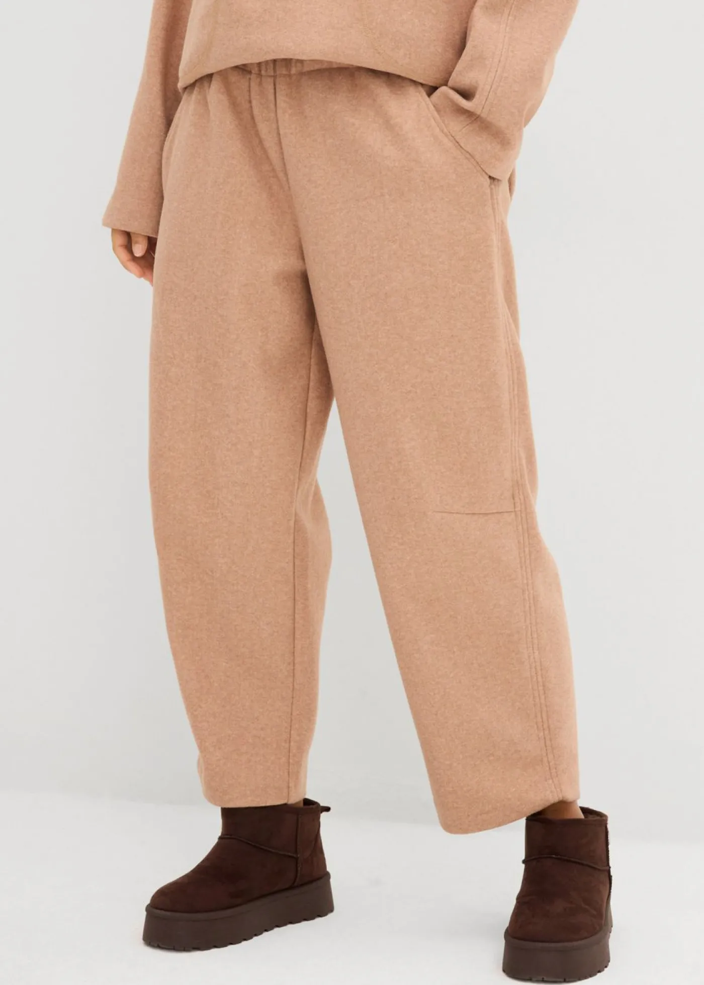 bonprix bonprix Pantalón con aspecto de lana y corte barrel marrón moteado Sale