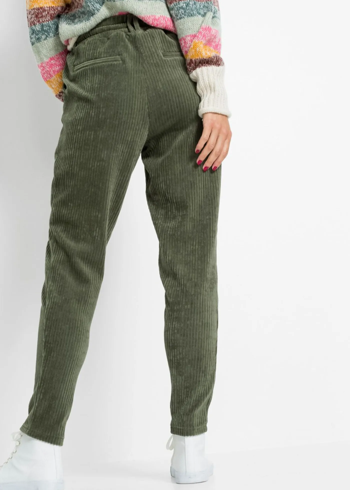 bonprix bonprix Pantalón con cinturilla elástica y aspecto de pana Verde oliva Outlet