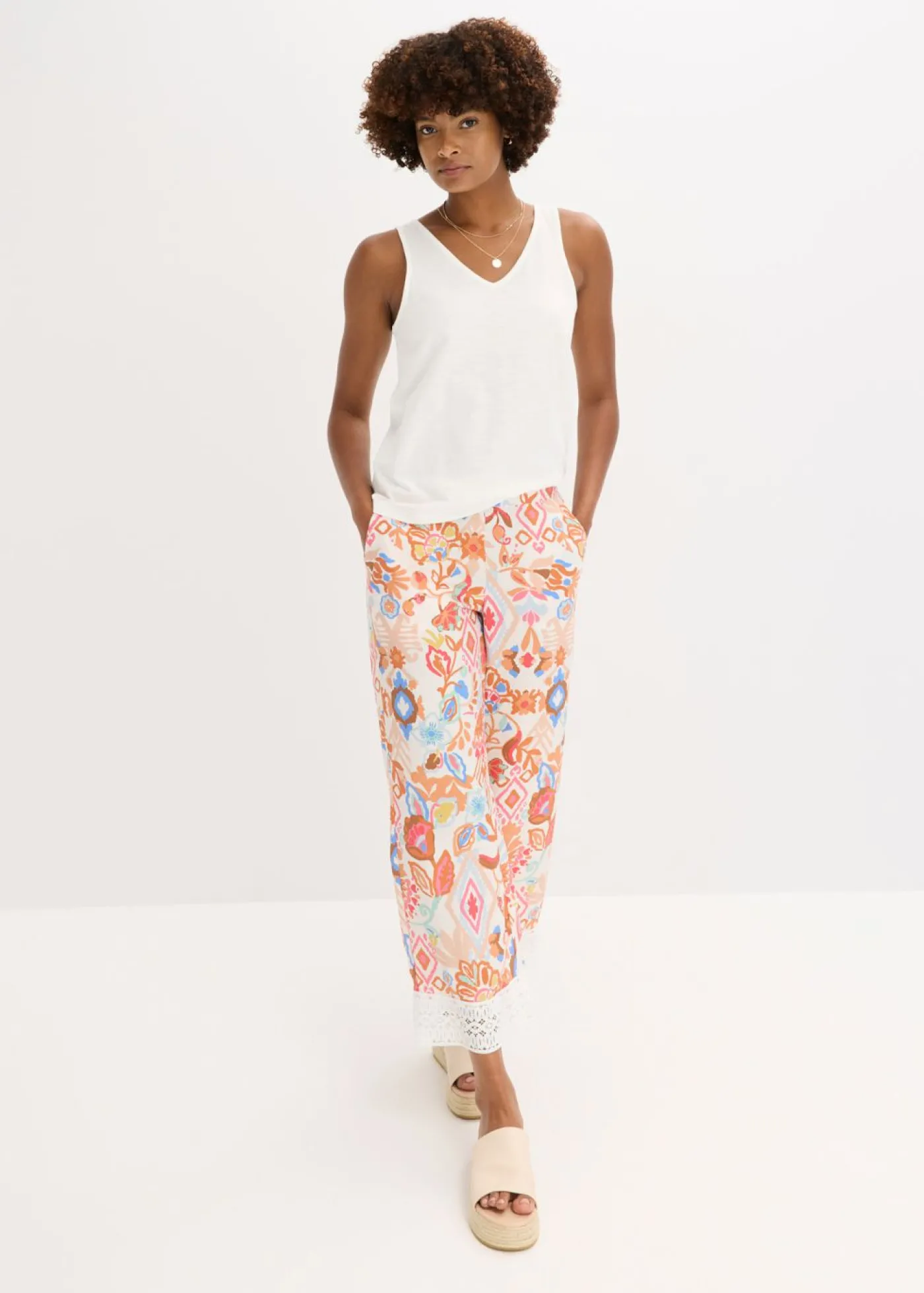 bonprix bonprix Pantalón con encaje Blanco lana Best