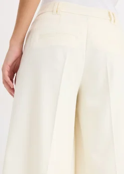 bonprix bonprix Pantalón corto ajustado Blanco-crema Outlet
