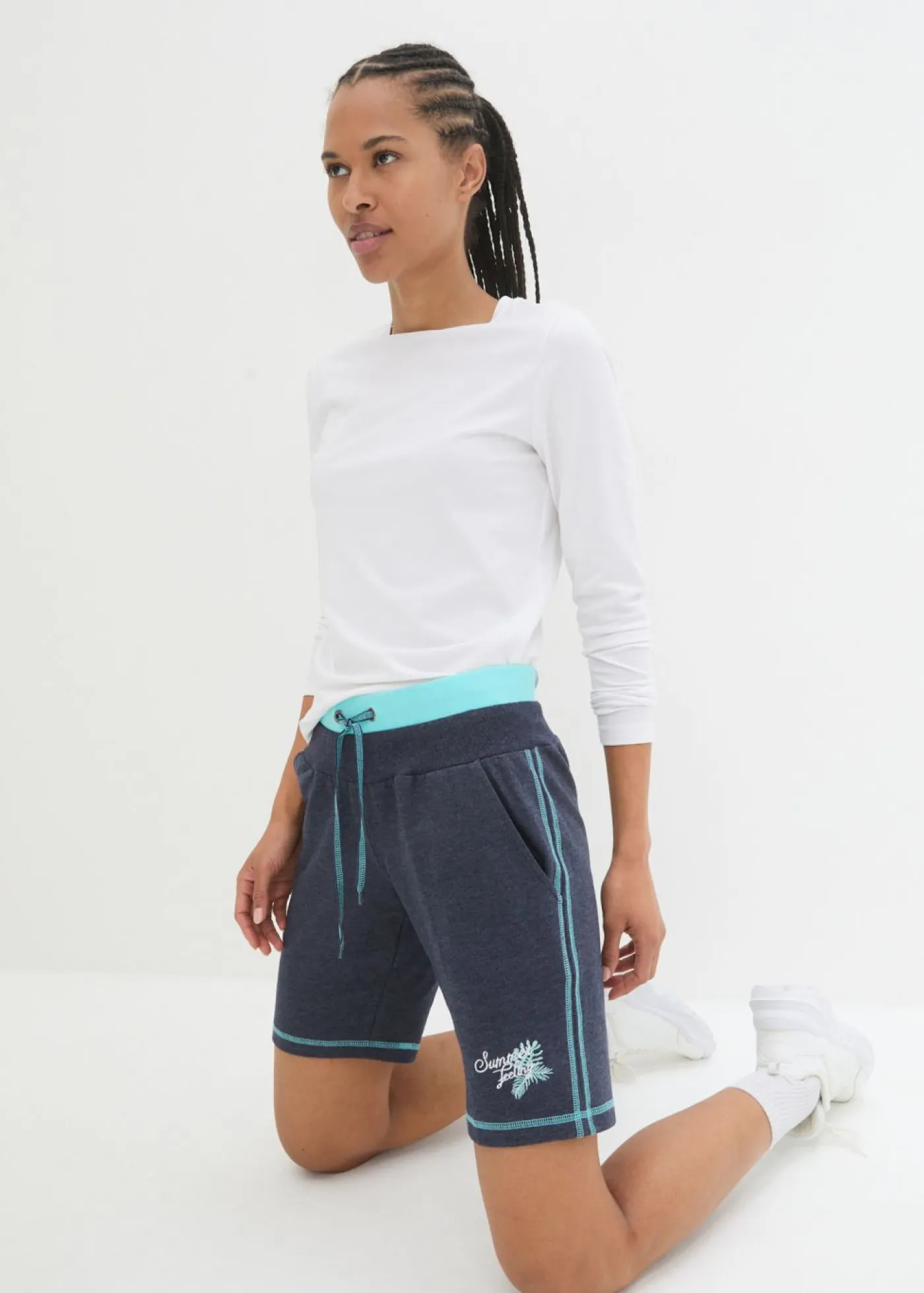 bonprix bonprix Pantalón corto de chándal de mezcla de algodón Azul oxford Online