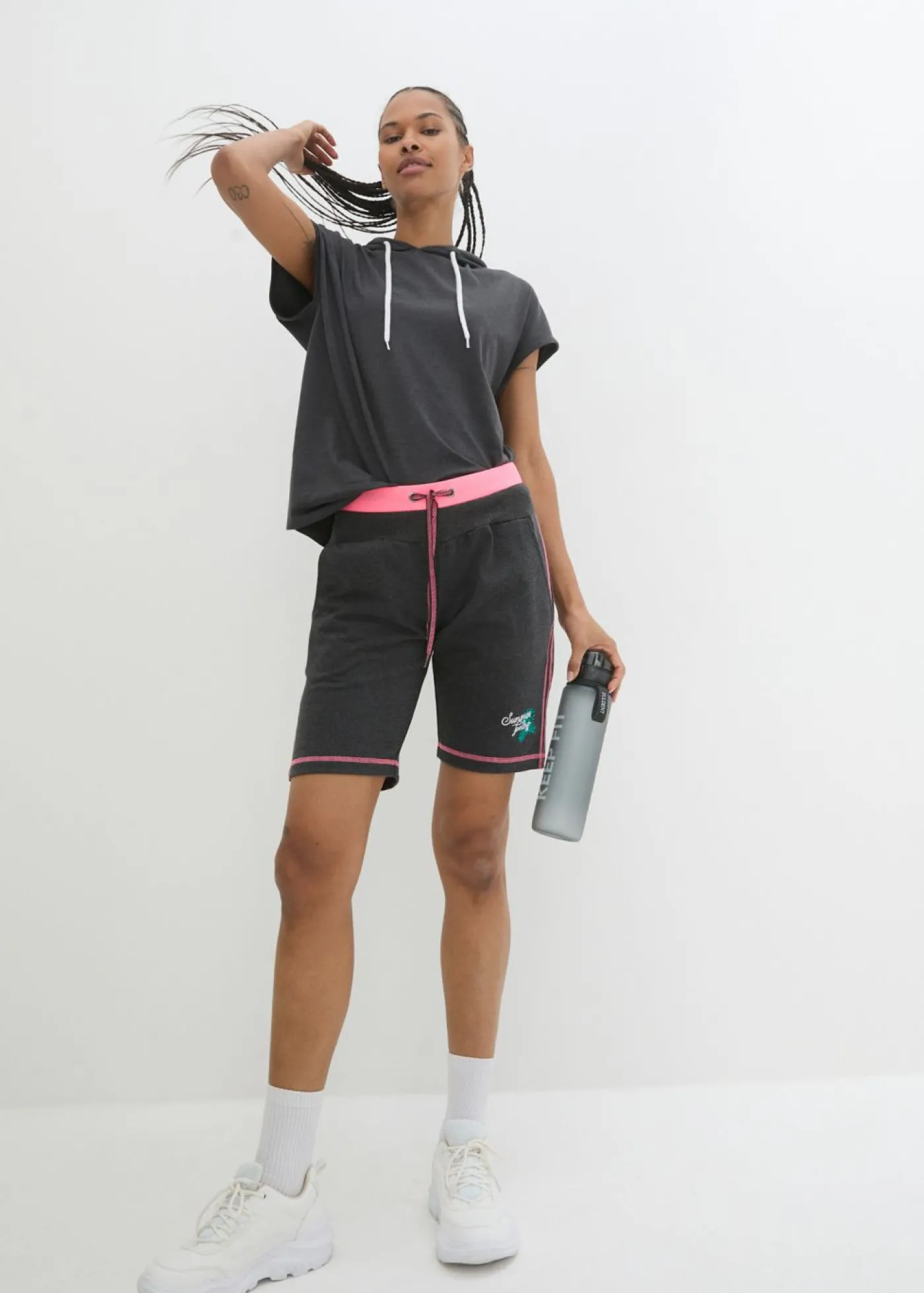 bonprix bonprix Pantalón corto de chándal de mezcla de algodón Antracita jaspeado Clearance
