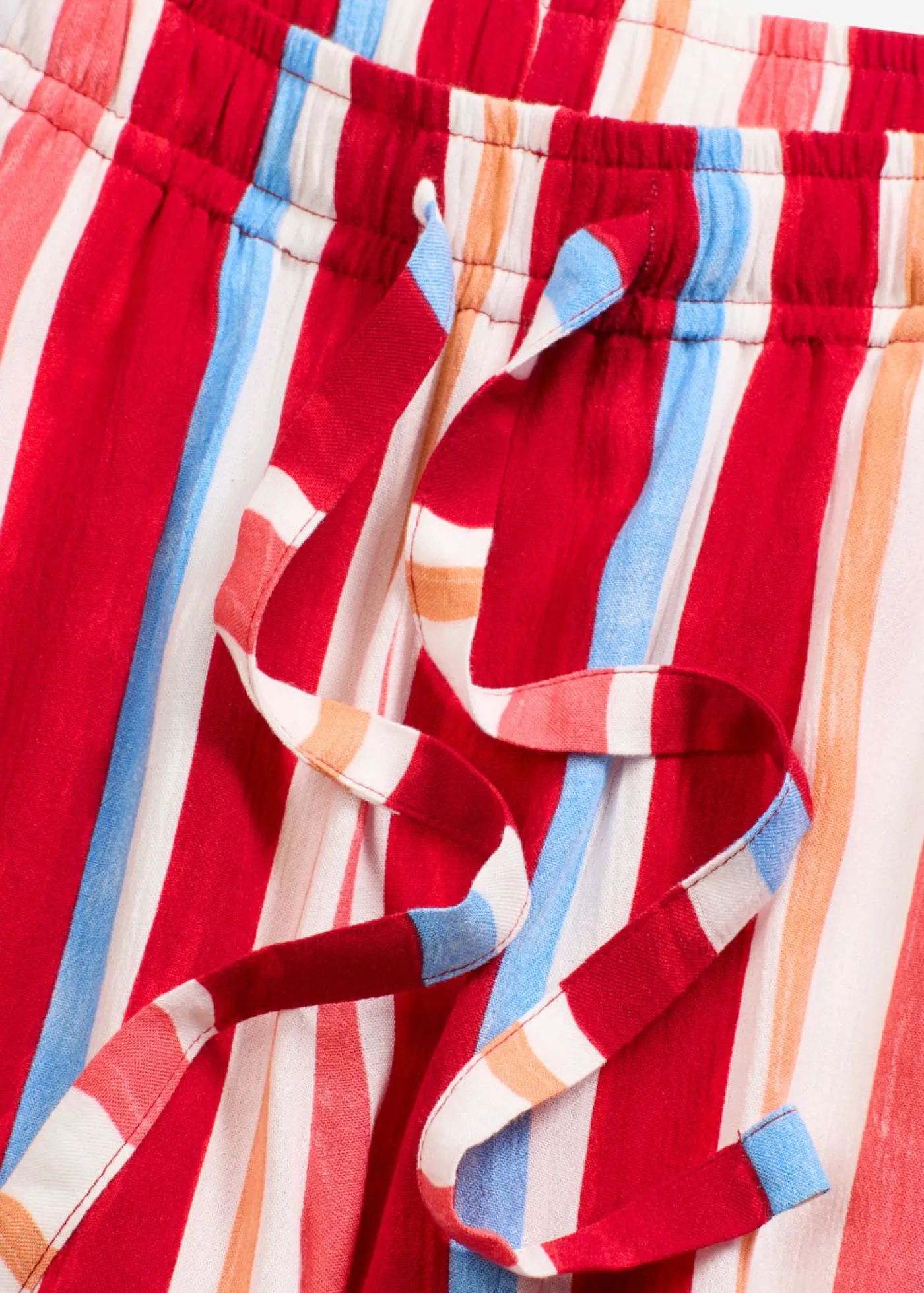 bonprix bonprix Pantalón corto sin cierre de viscosa fina rojo amapola-salmón claro-blanco con rayas Outlet