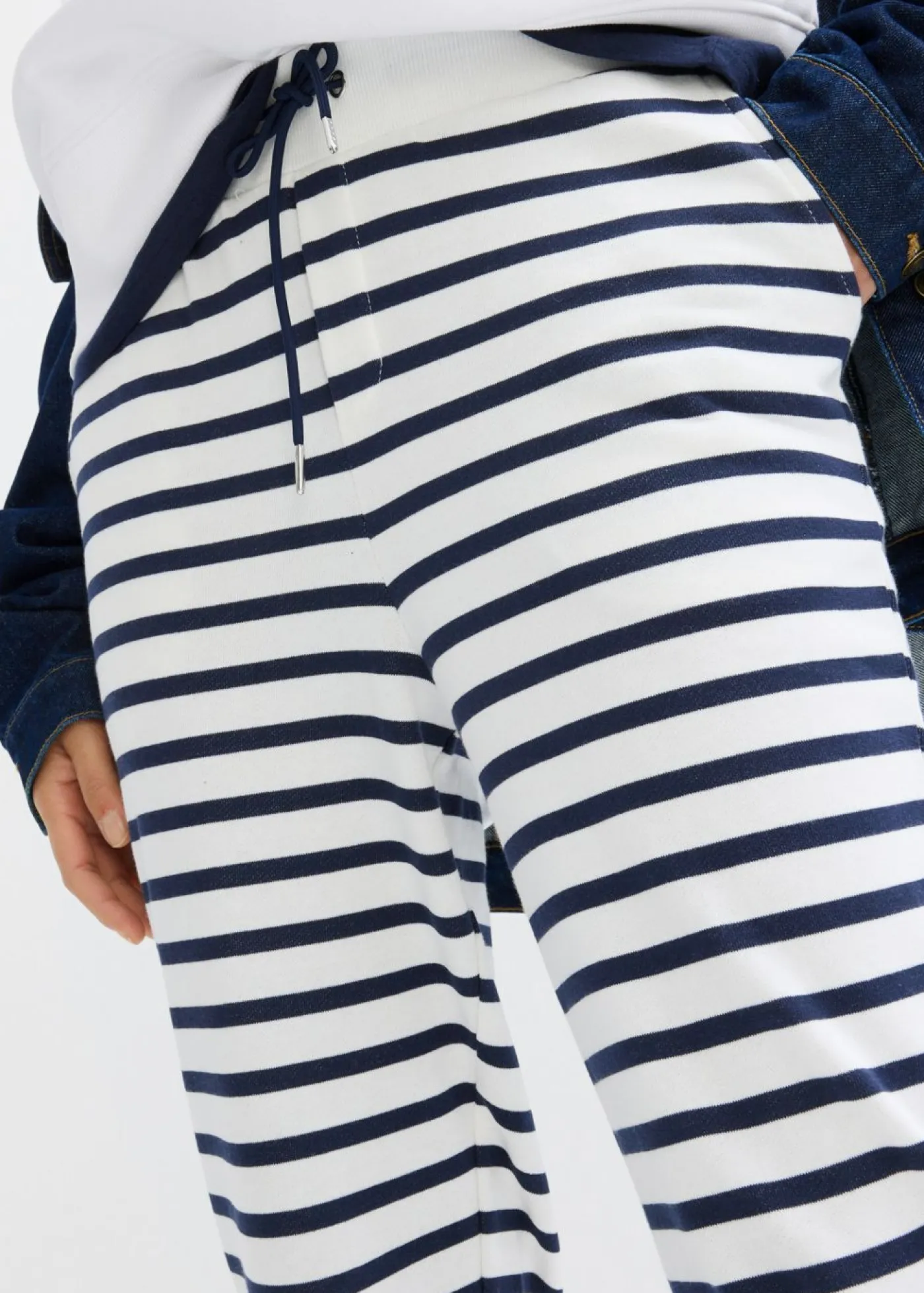 bonprix bonprix Pantalón de chándal Blanco lana-azul marino con rayas Best