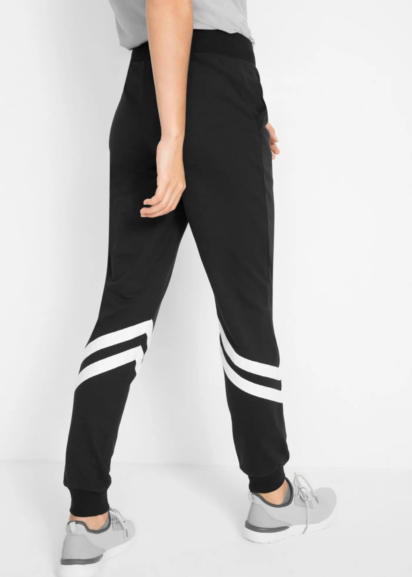 bonprix bonprix Pantalón de chándal con rayas negro con rayas Online