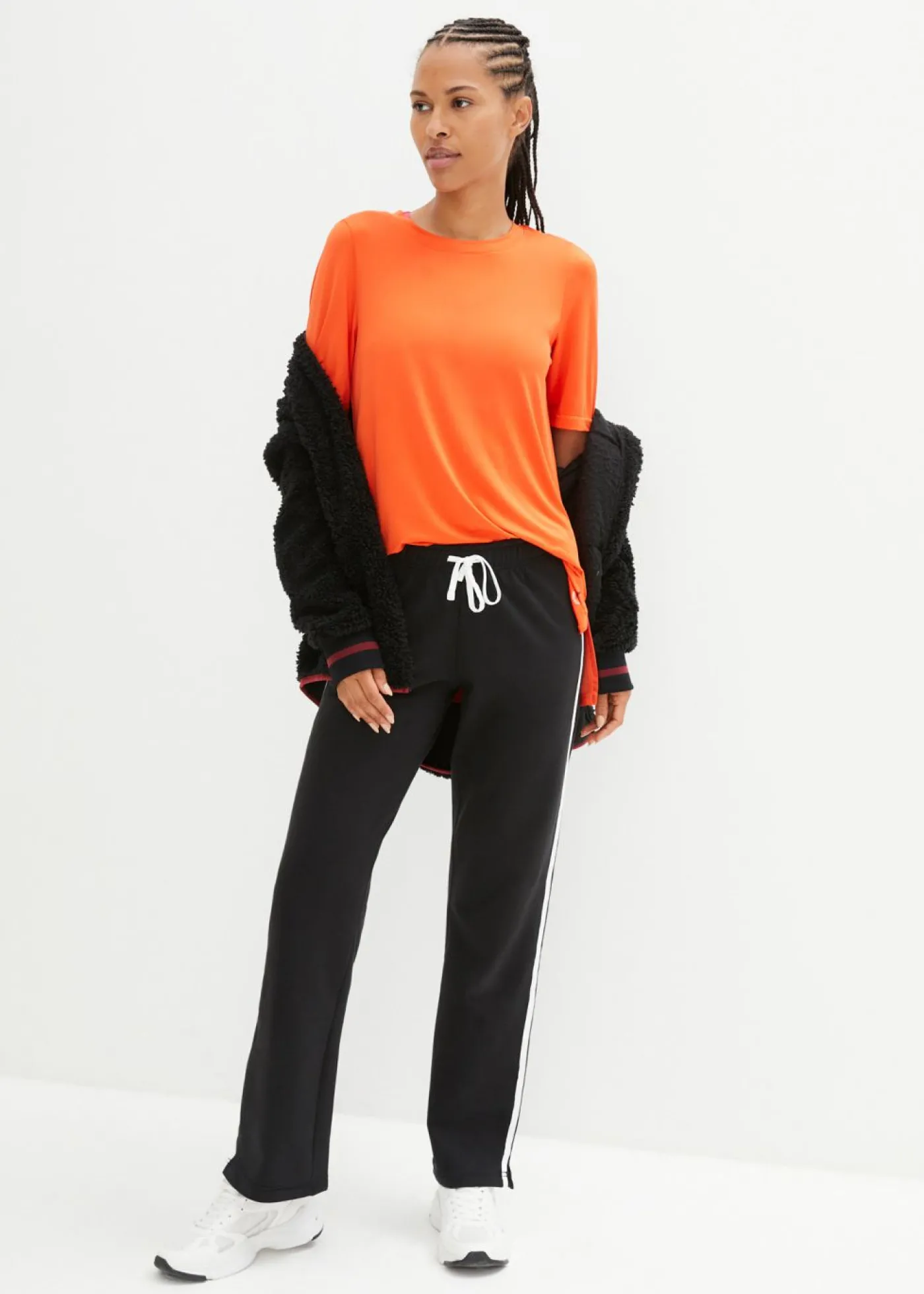 bonprix bonprix Pantalón de chándal de algodón puro negro con rayas New