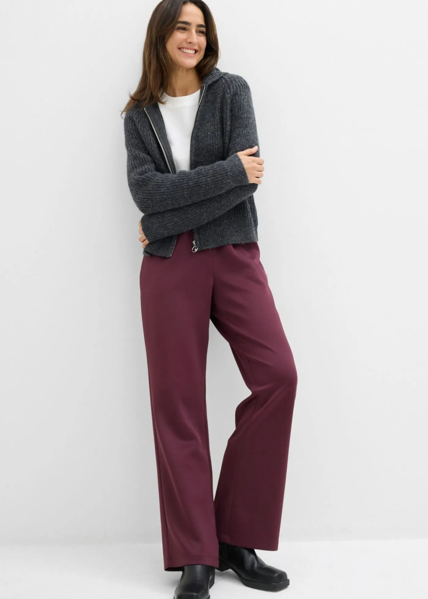 bonprix bonprix Pantalón de chándal de neopreno rojo burdeos Discount