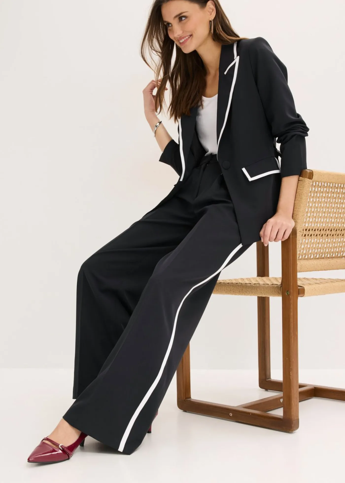 bonprix bonprix Pantalón de estilo palazzo Negro-blanco Discount