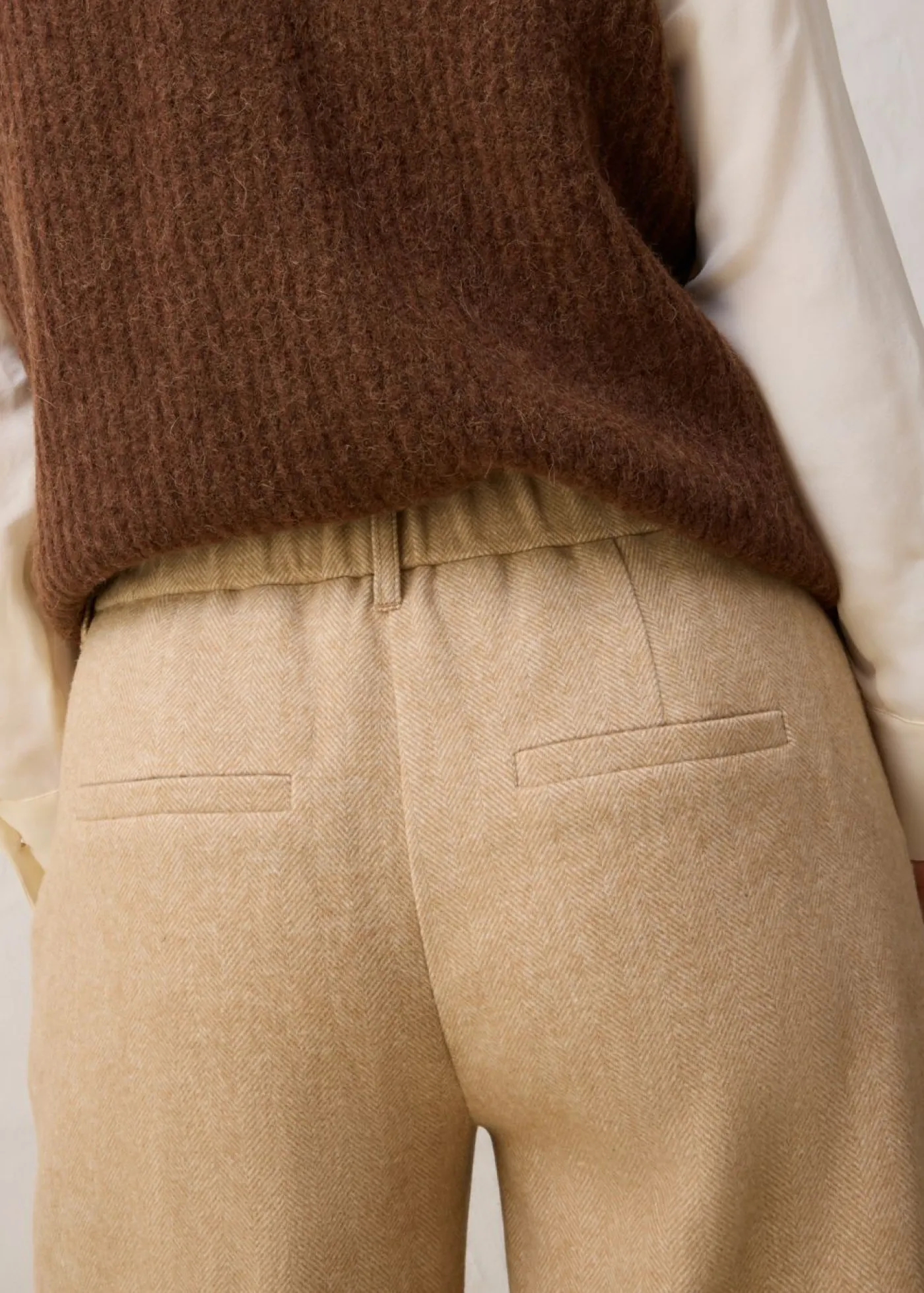 bonprix bonprix Pantalón de lana con patrón de espiga Beige natural jaspeado Hot