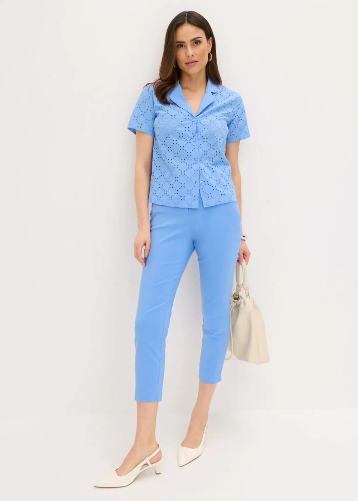 bonprix bonprix Pantalón de largo 7/8 azul provenzal New