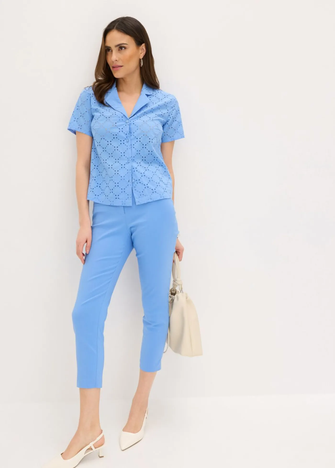 bonprix bonprix Pantalón de largo 7/8 azul provenzal New
