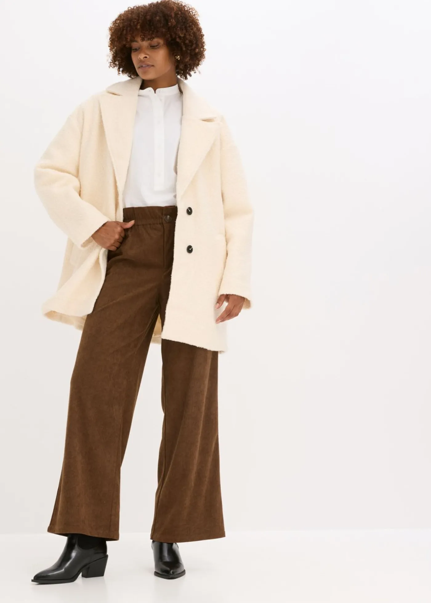 bonprix bonprix Pantalón de pana con perneras anchas marrón Hot