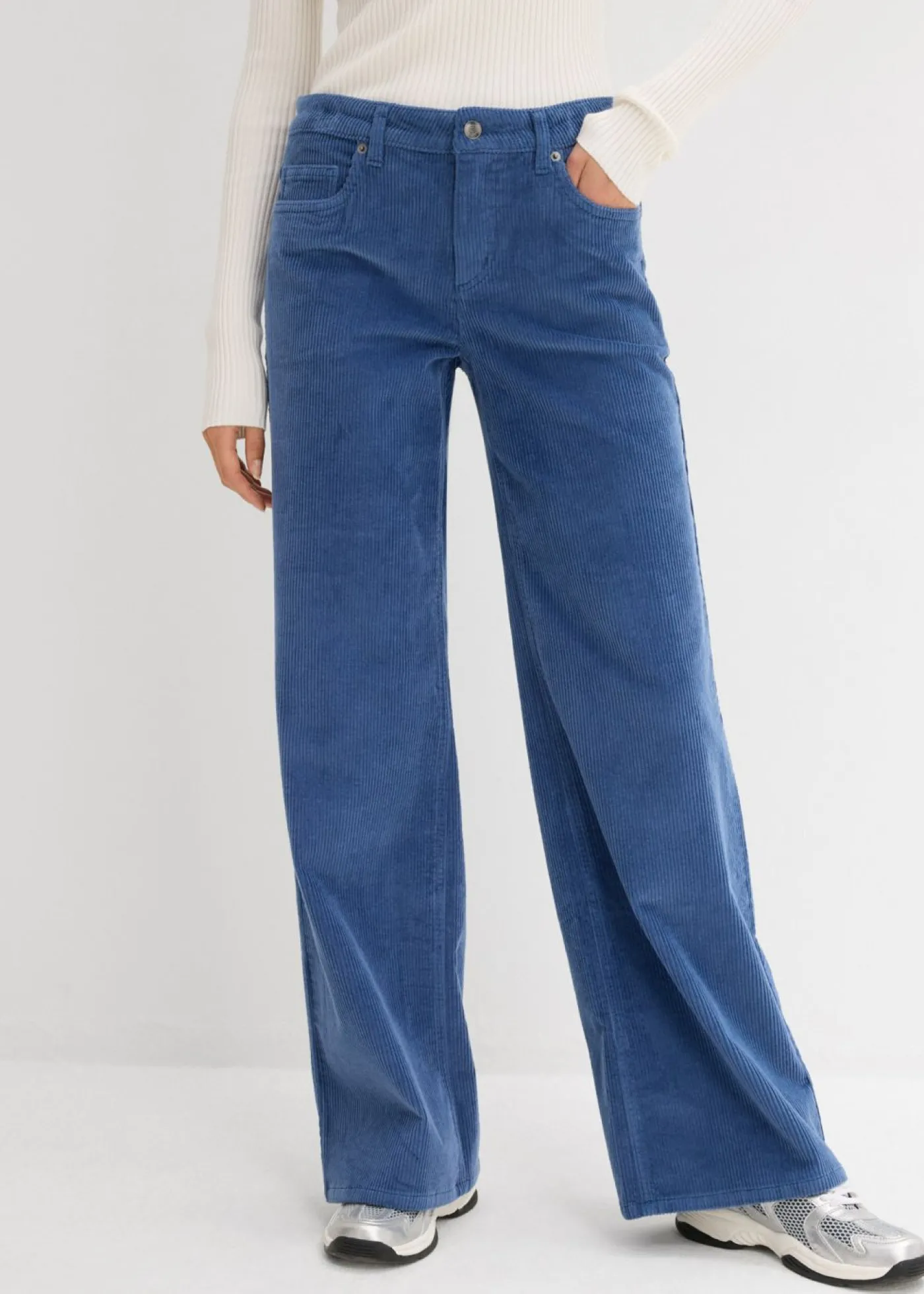 bonprix bonprix Pantalón de pana en mezcla de algodón elástico Azul vaquero Outlet